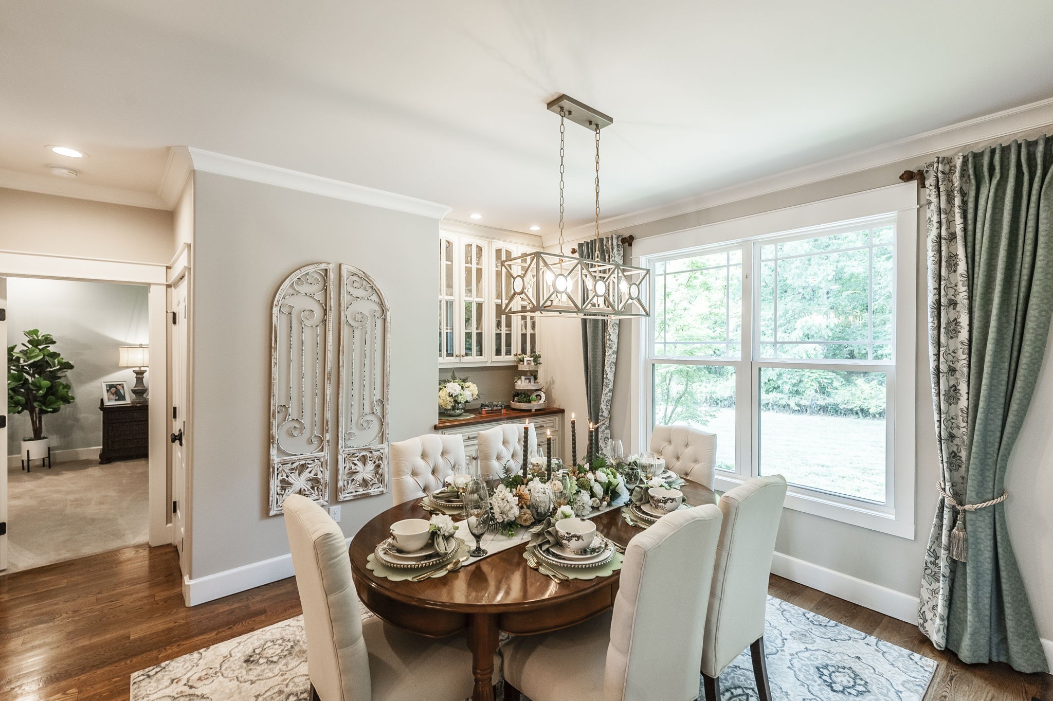 135 Bloomsbury Dr