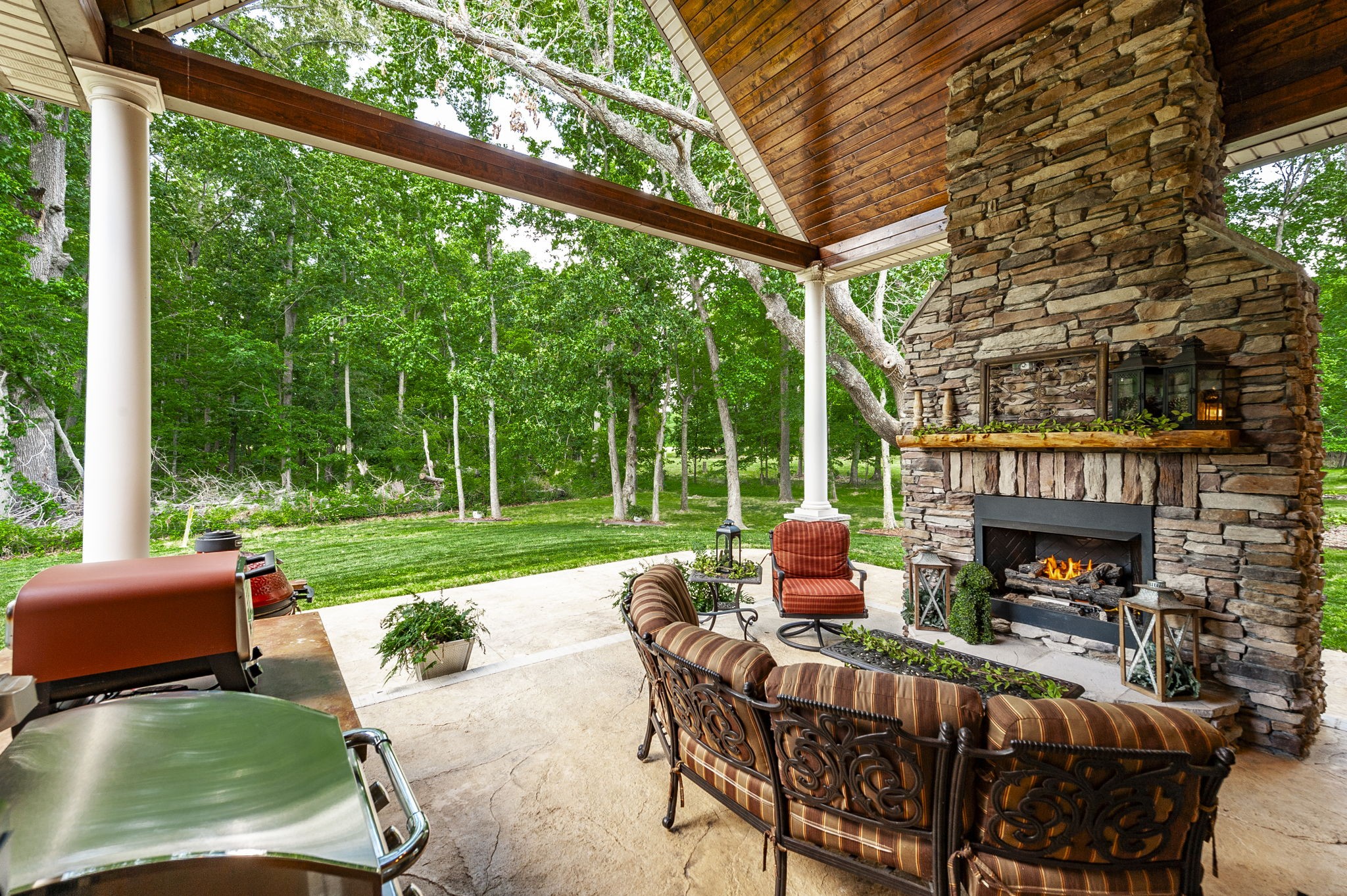 135 Bloomsbury Dr