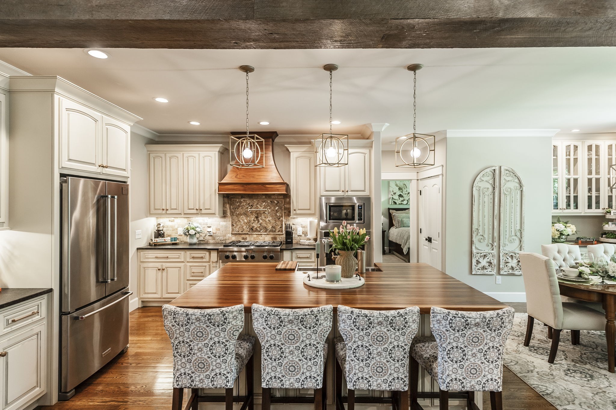 135 Bloomsbury Dr