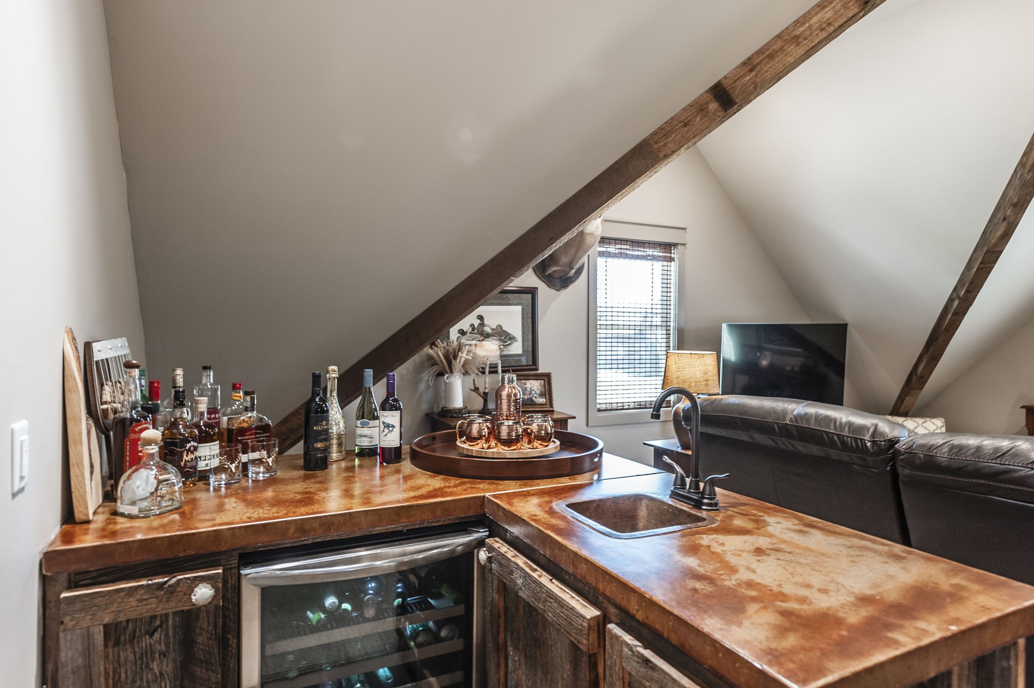 135 Bloomsbury Dr