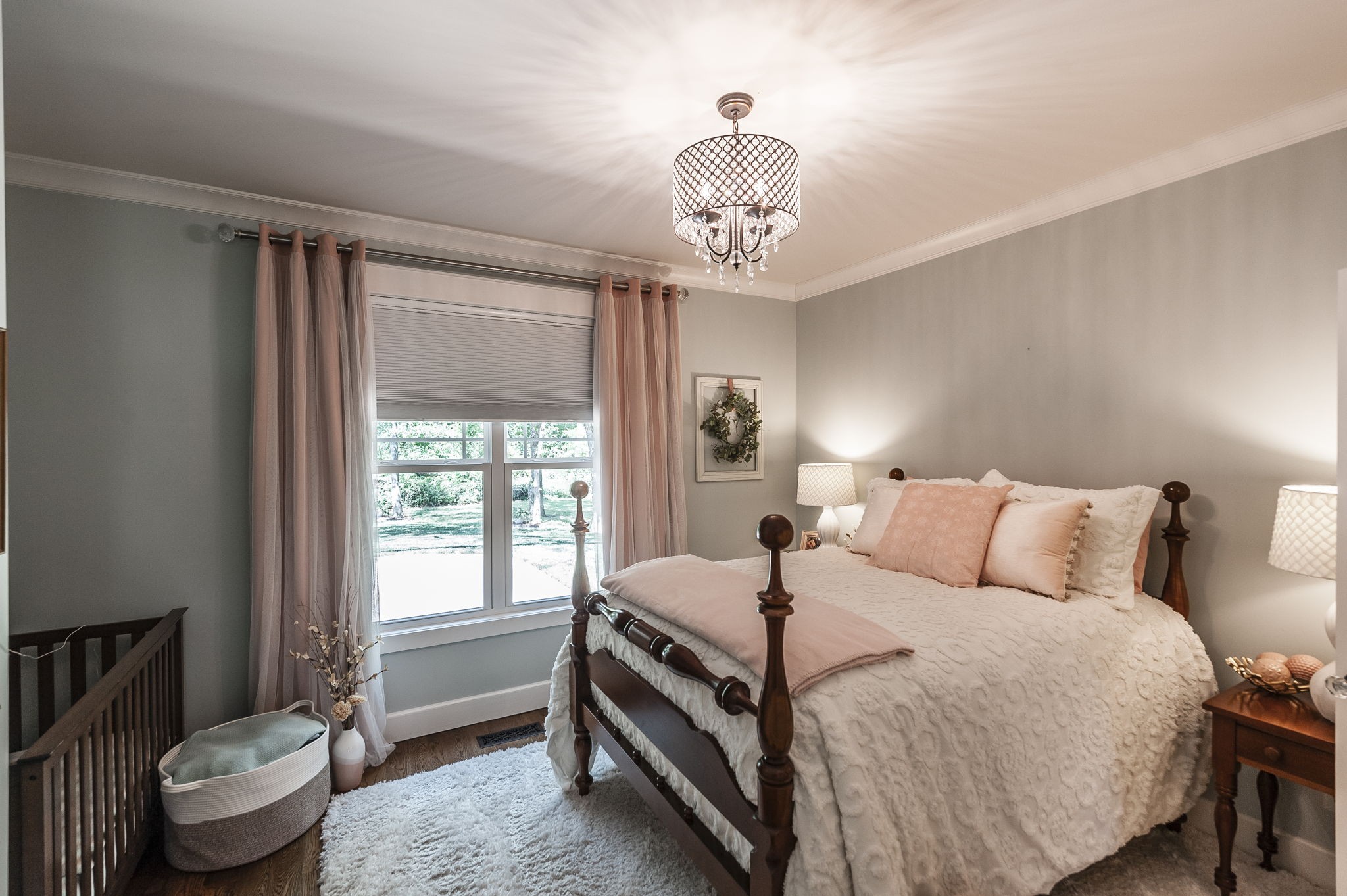 135 Bloomsbury Dr