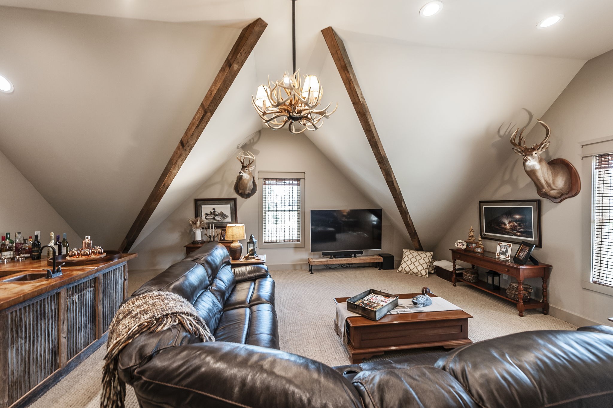 135 Bloomsbury Dr