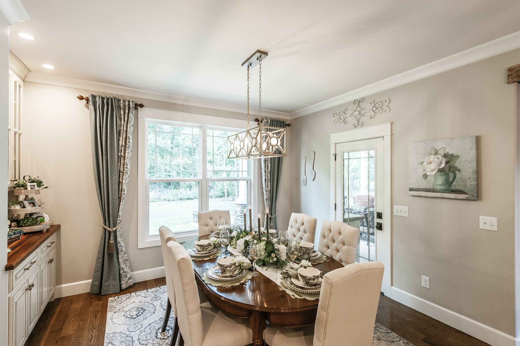 135 Bloomsbury Dr