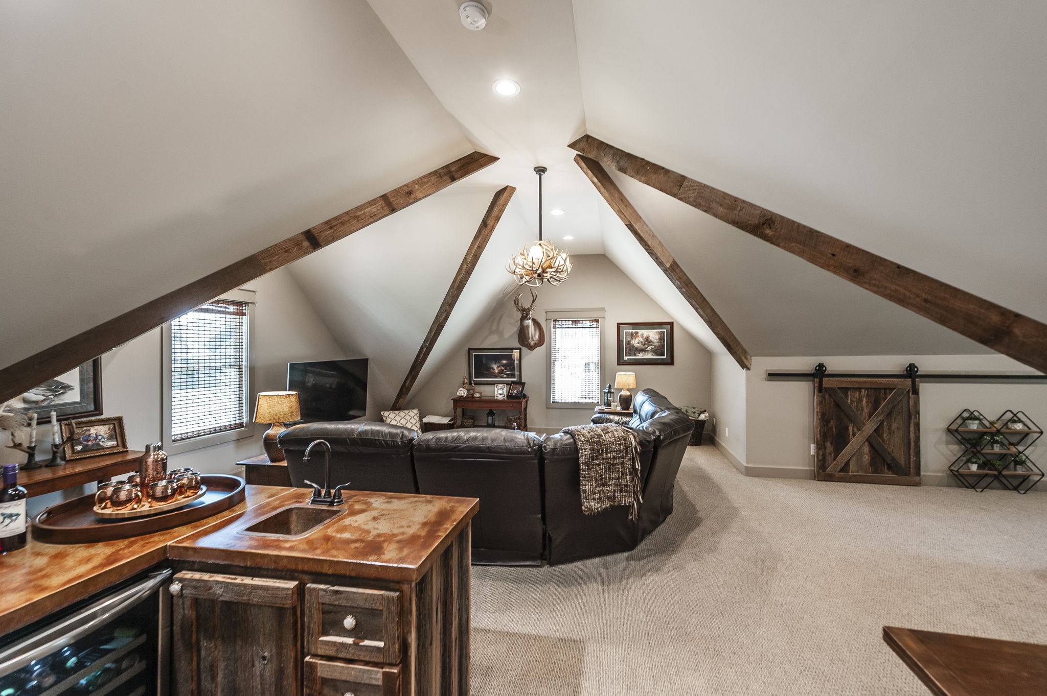135 Bloomsbury Dr