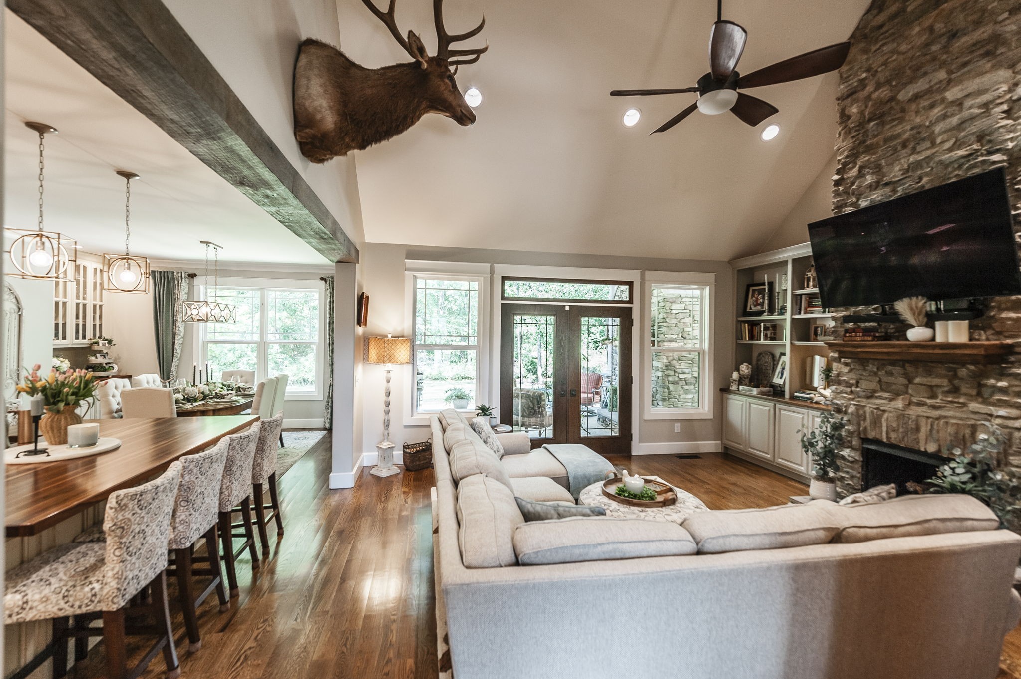 135 Bloomsbury Dr