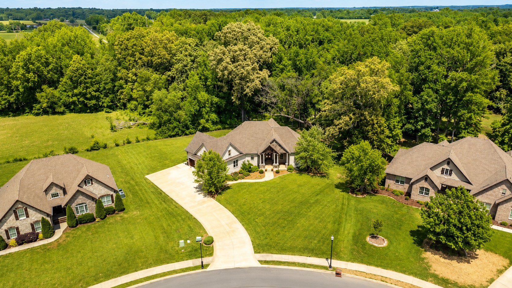 135 Bloomsbury Dr
