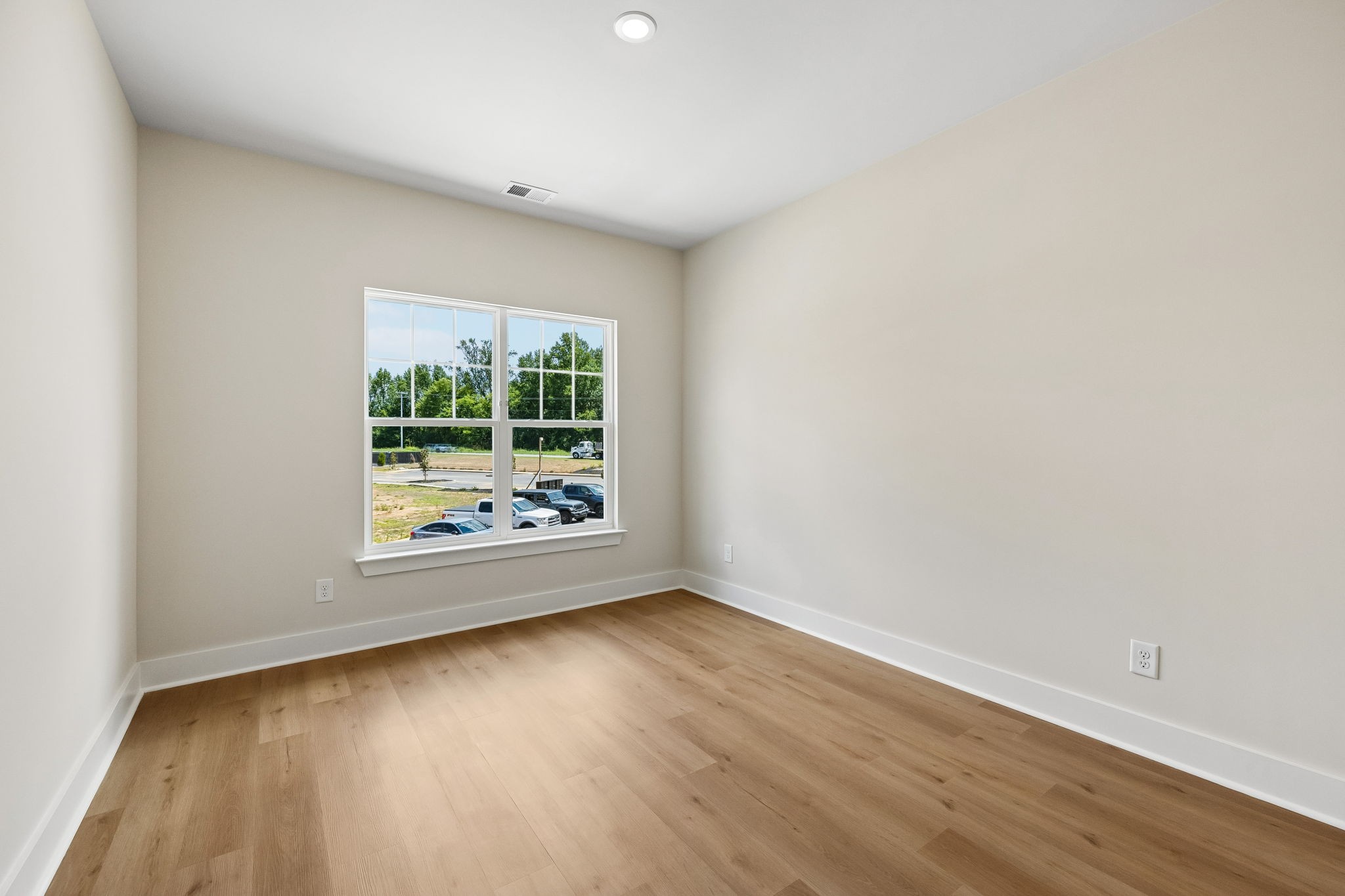 1052 Stagecoach Dr