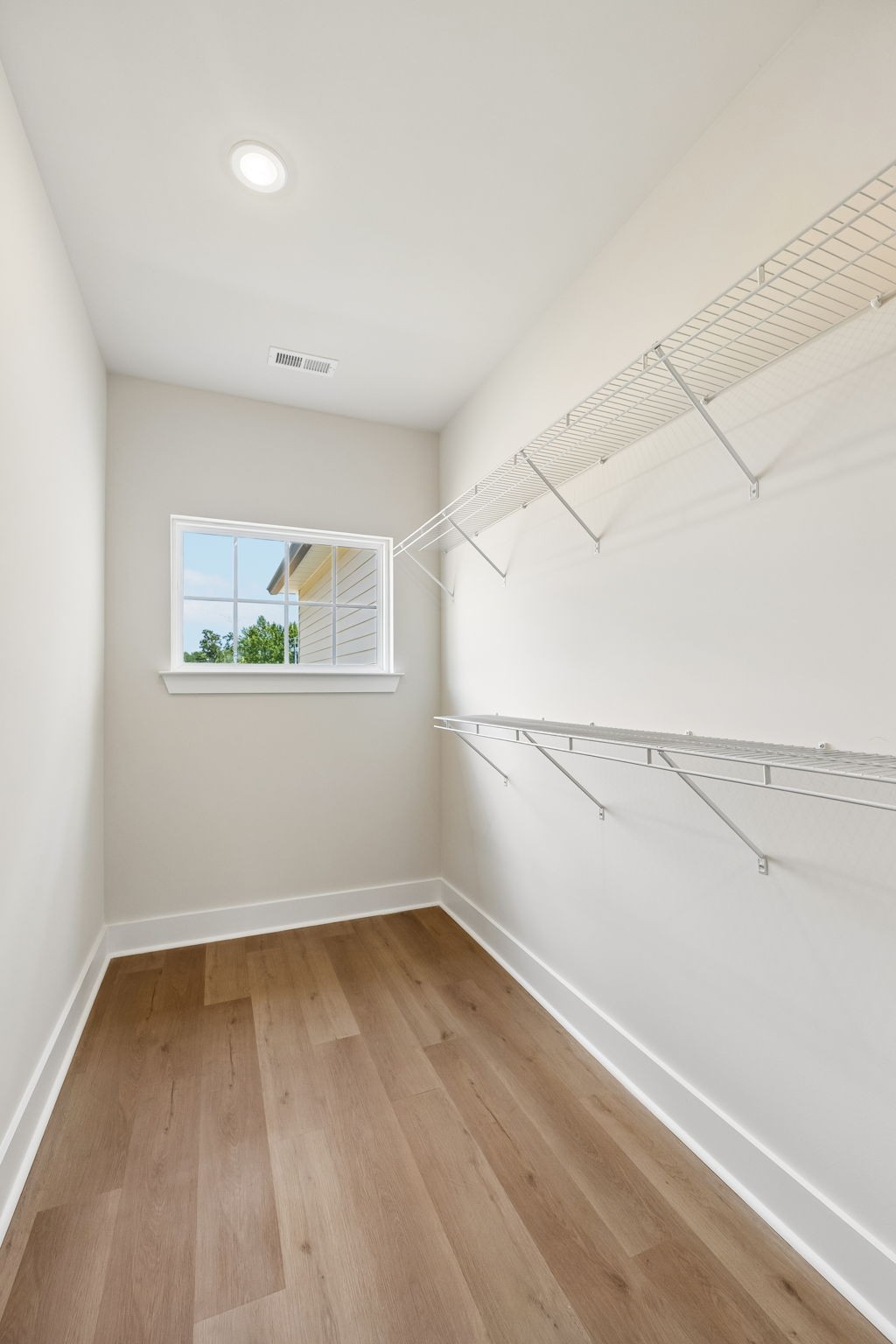 1052 Stagecoach Dr