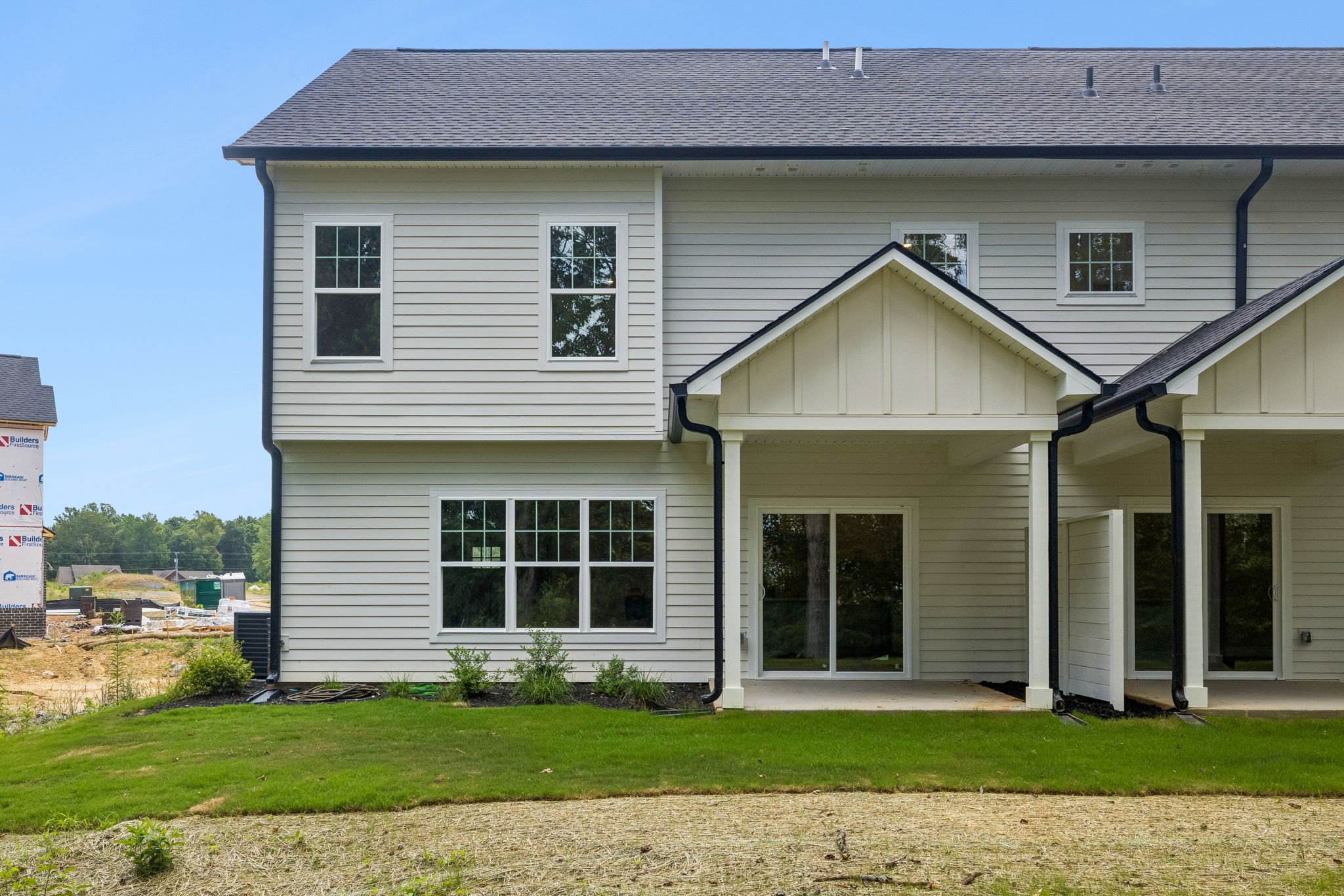 1052 Stagecoach Dr