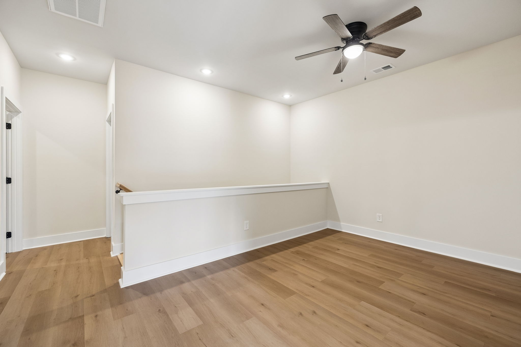 1052 Stagecoach Dr