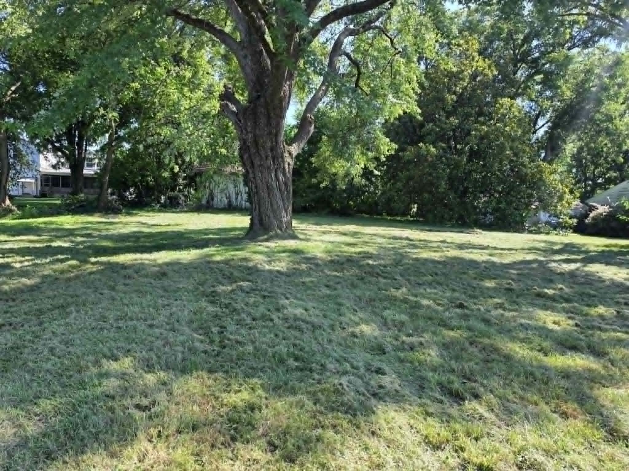 408 Cemetery St