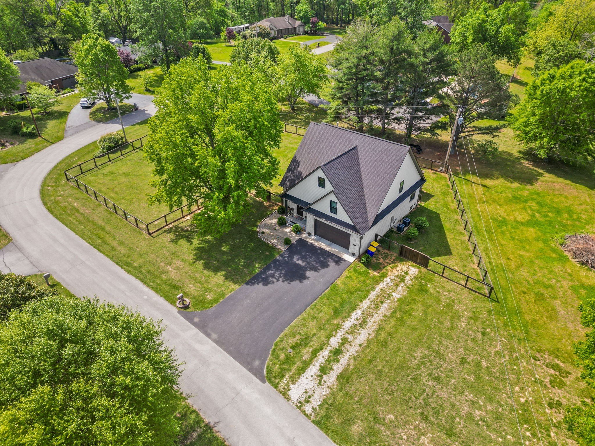 205 Dew Drop Dr