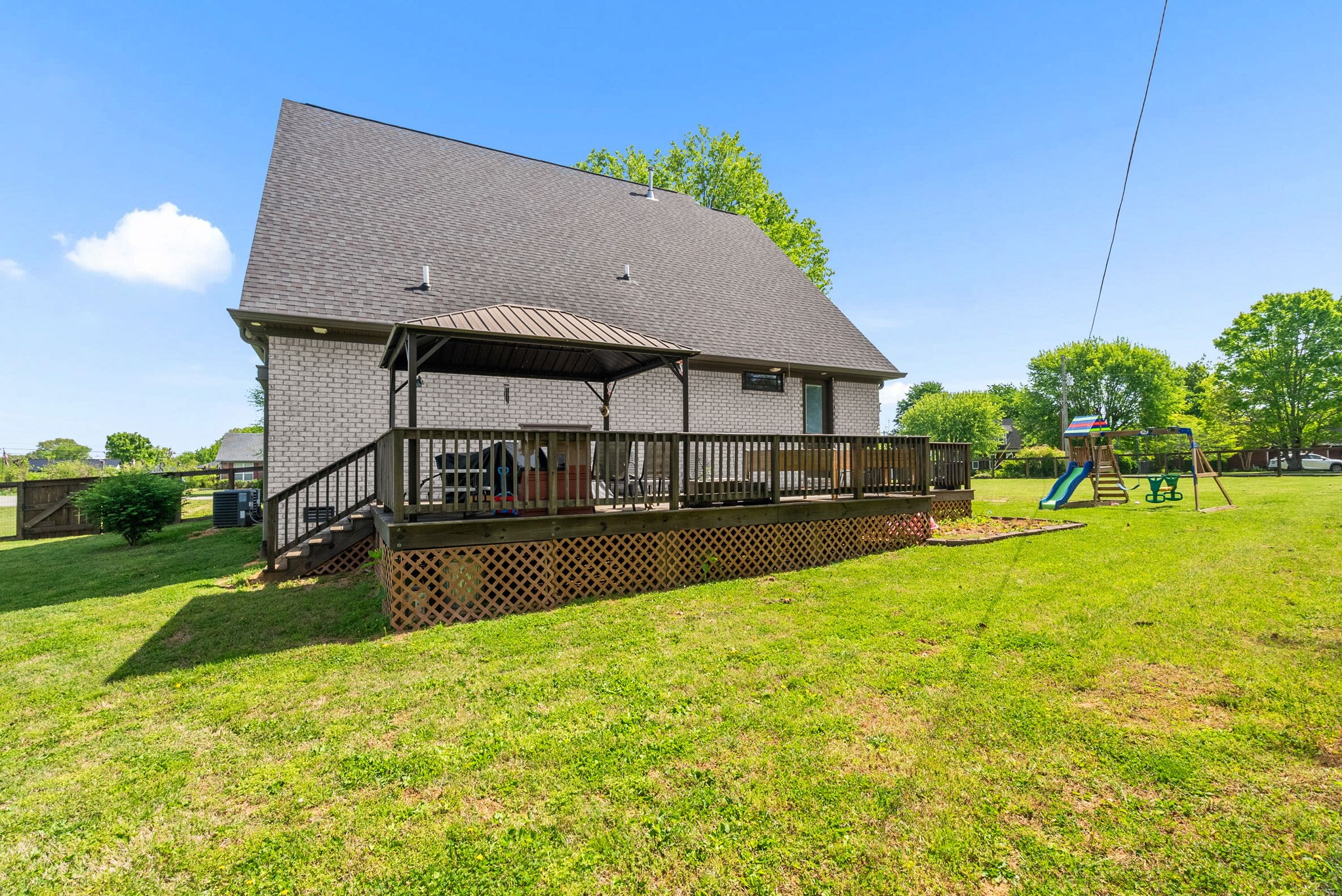 205 Dew Drop Dr