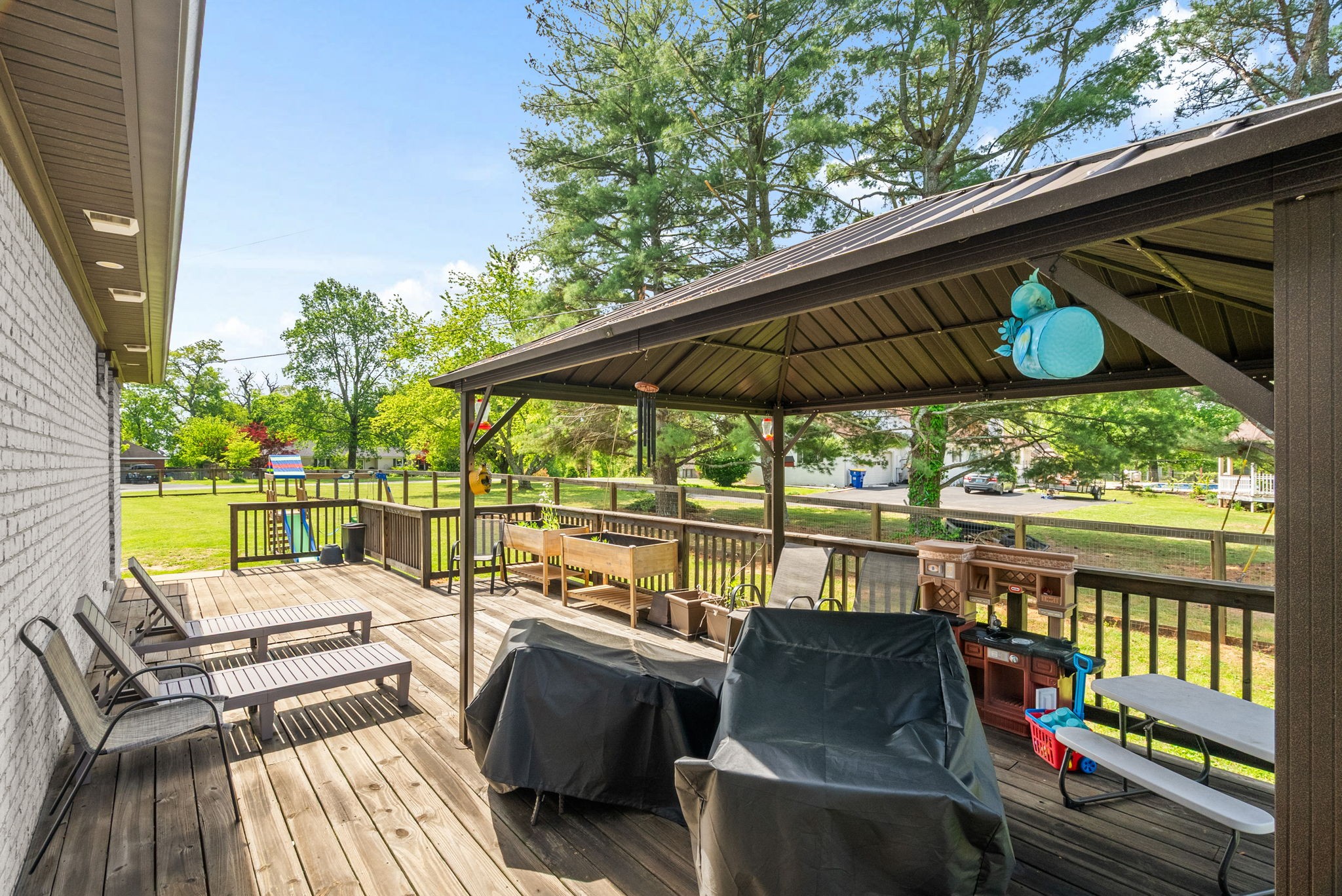 205 Dew Drop Dr