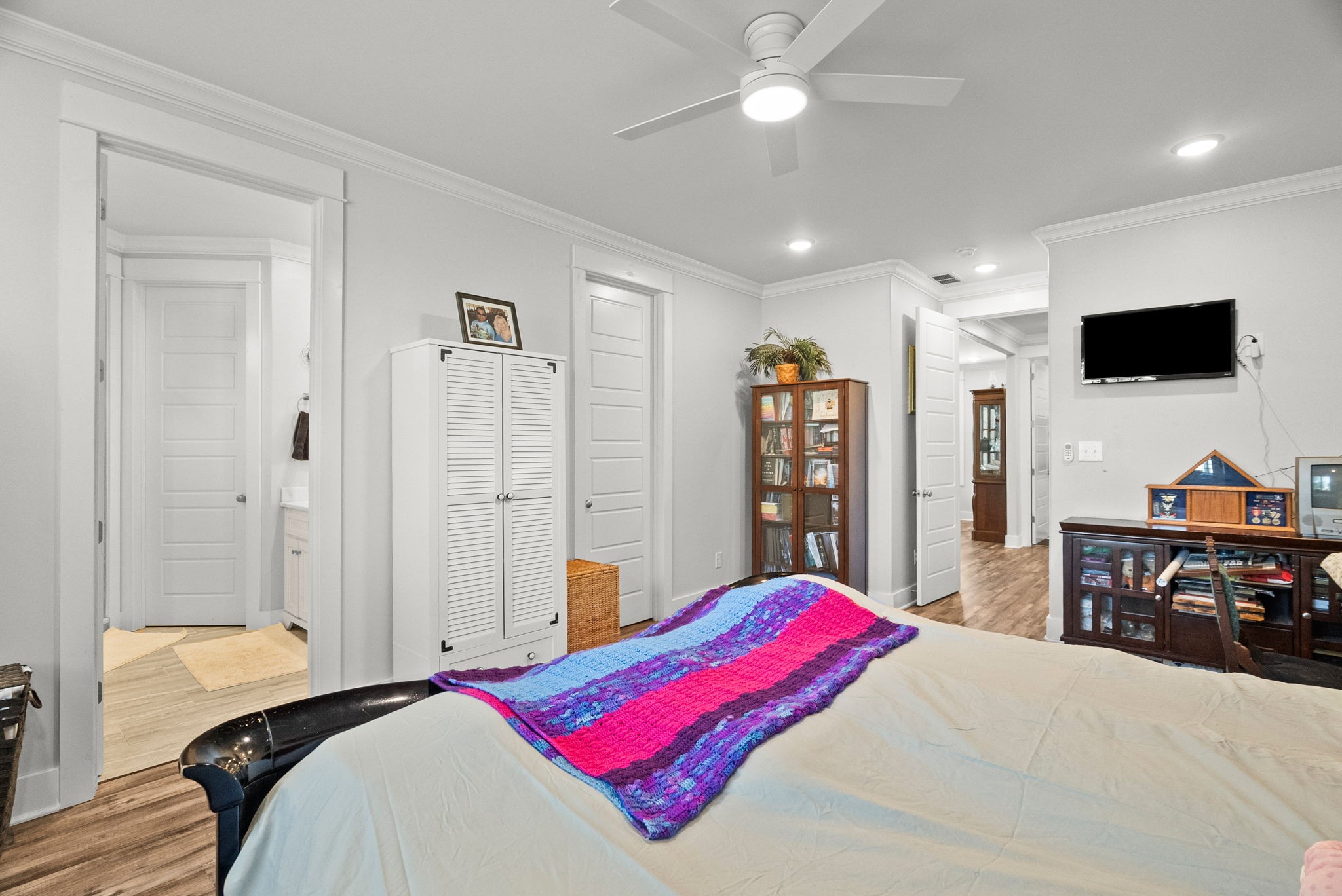205 Dew Drop Dr