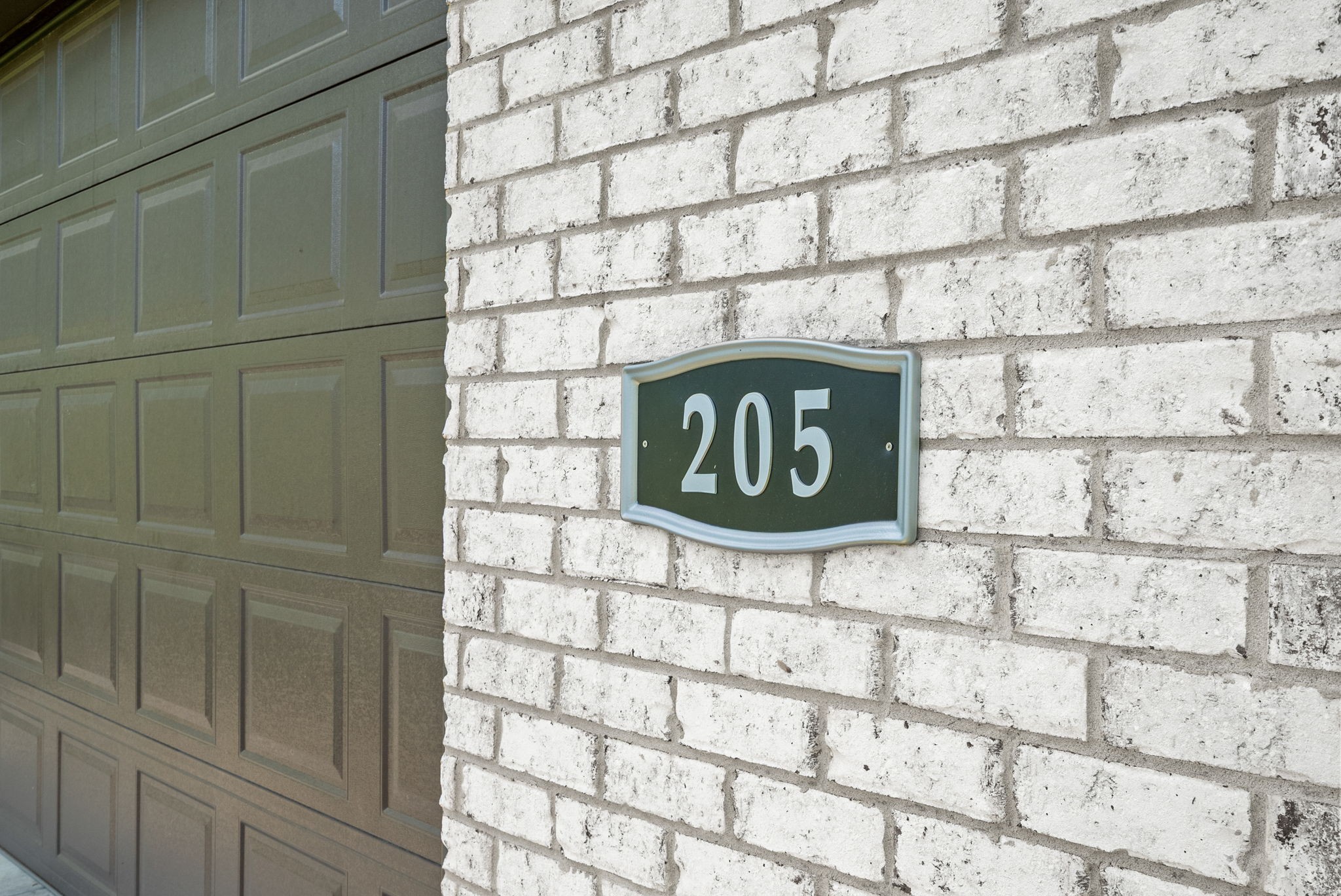 205 Dew Drop Dr
