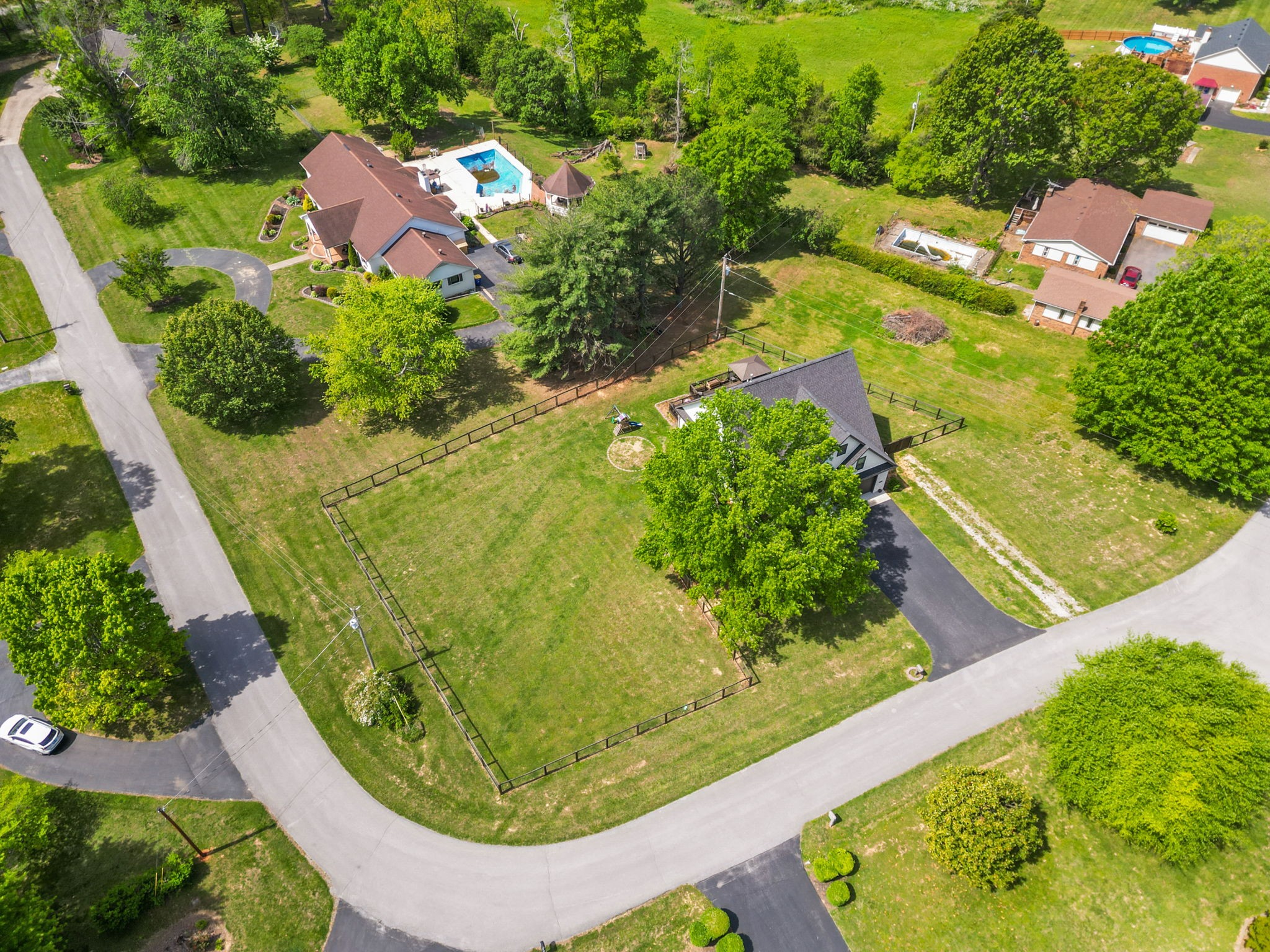 205 Dew Drop Dr