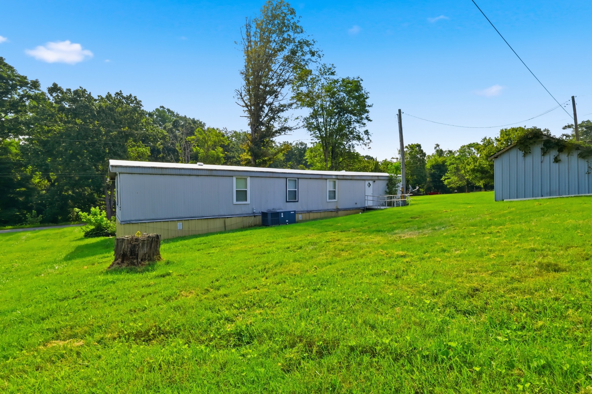 1230 Brandy Hollow Rd