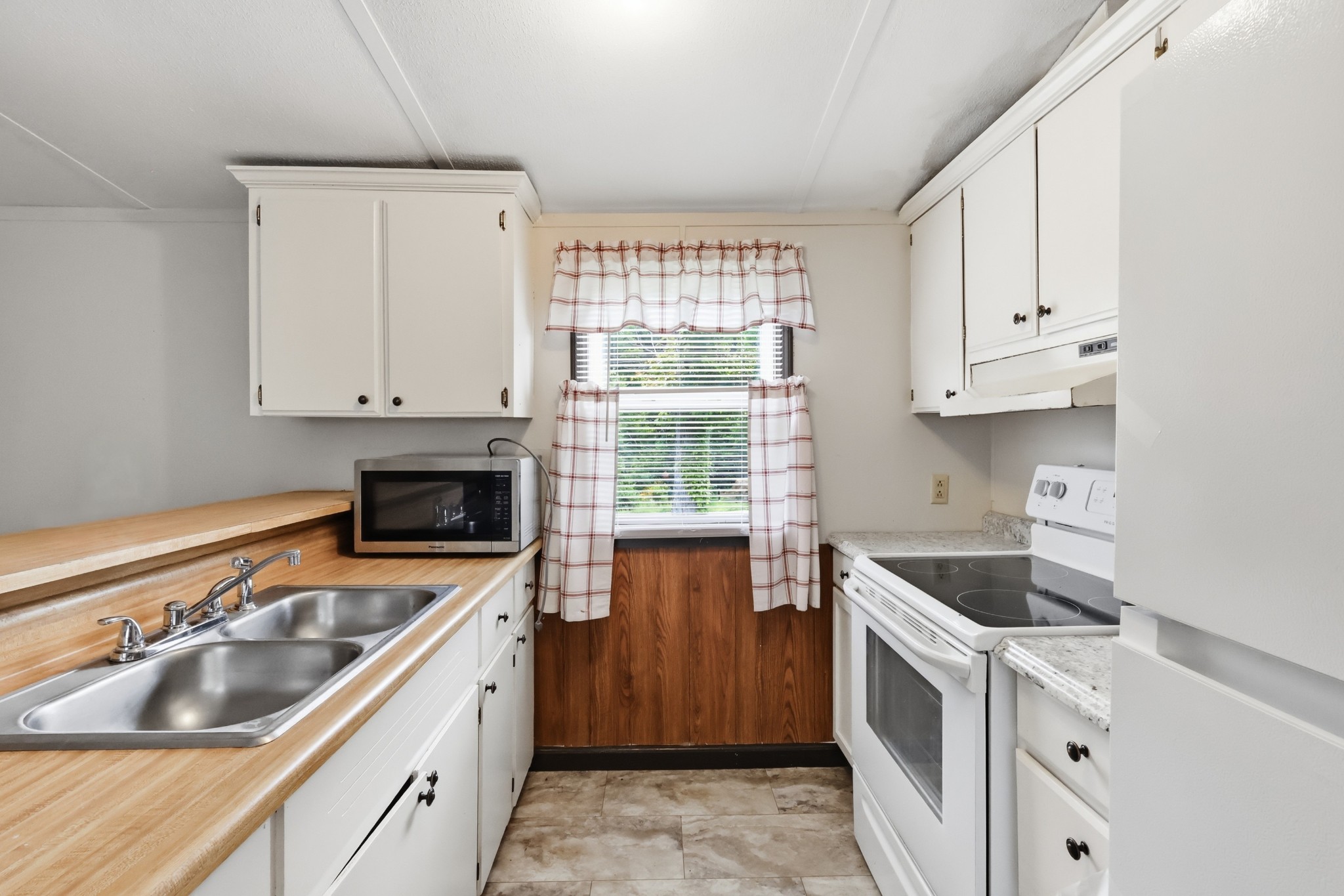 1230 Brandy Hollow Rd