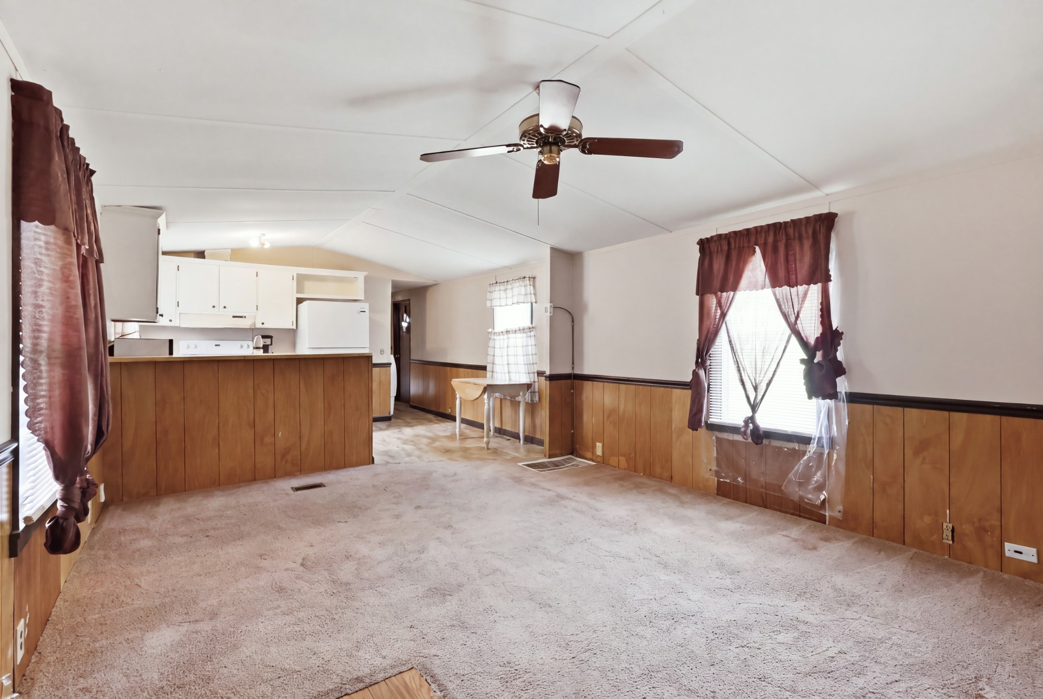 1230 Brandy Hollow Rd