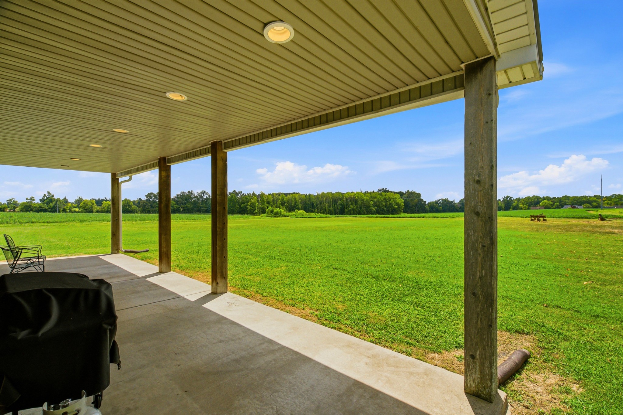 282 Highway 259