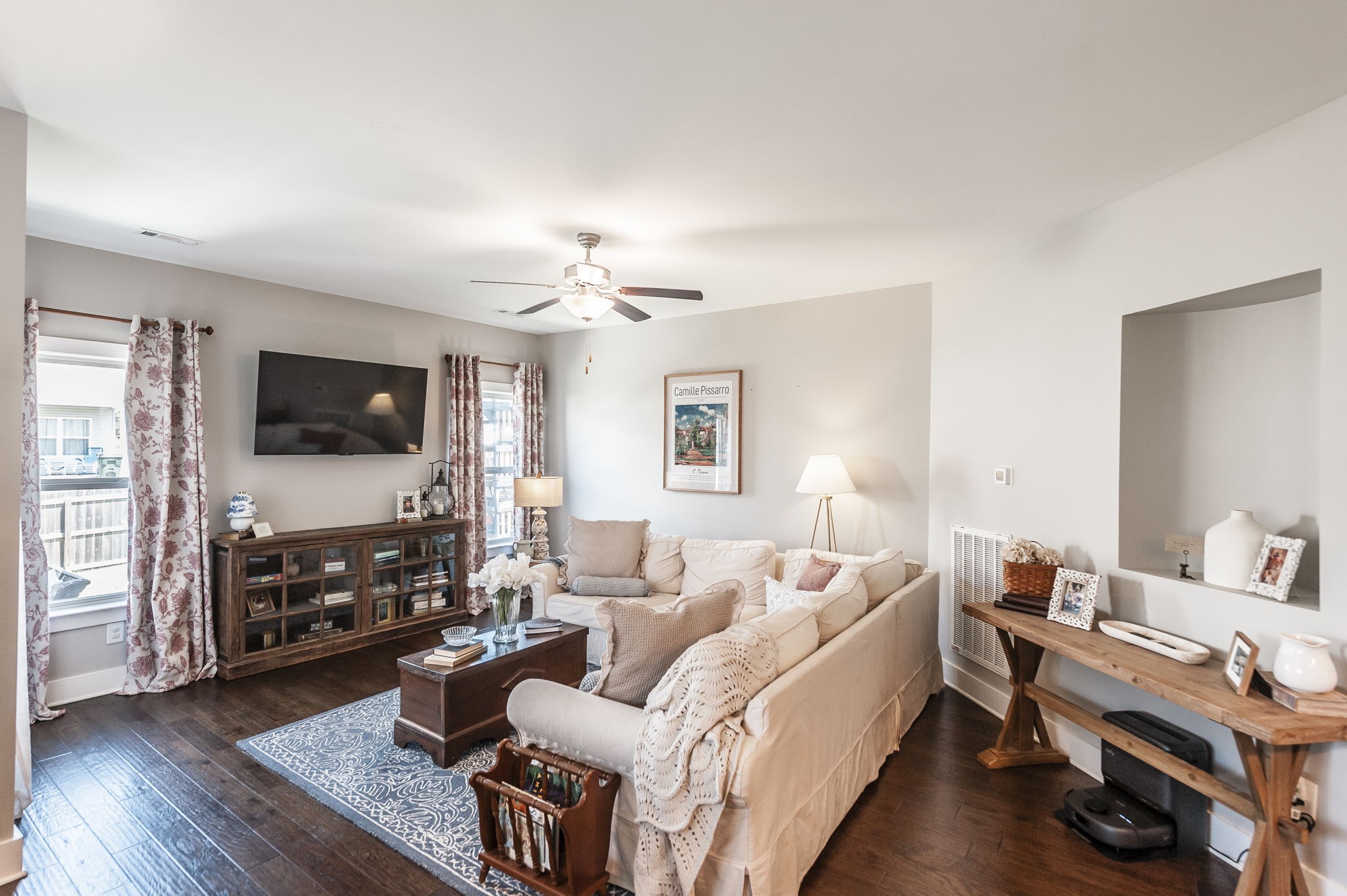 1020 Laurelwood Dr