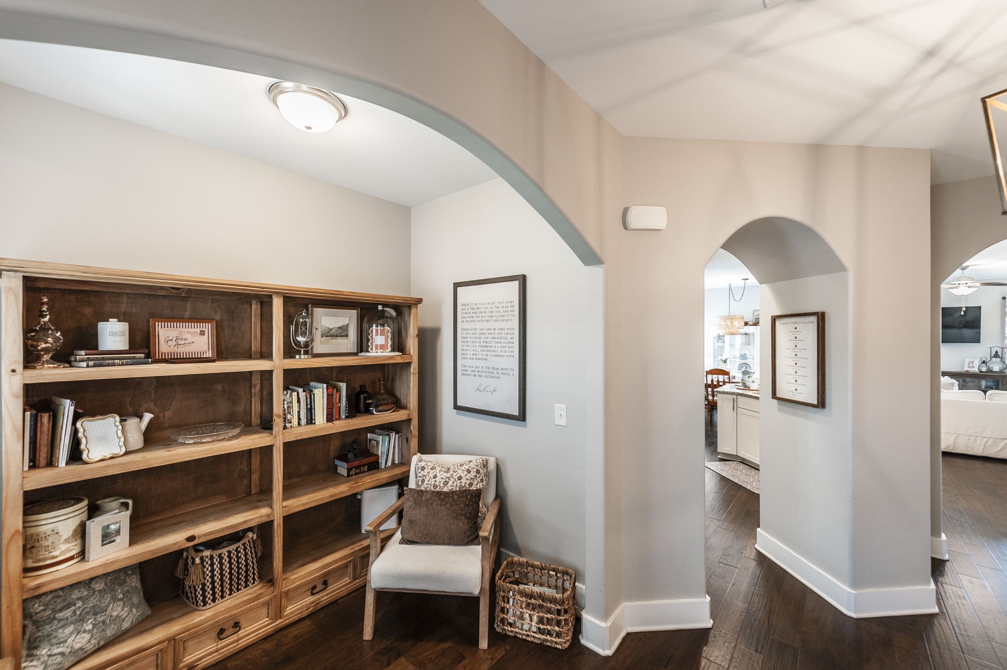 1020 Laurelwood Dr