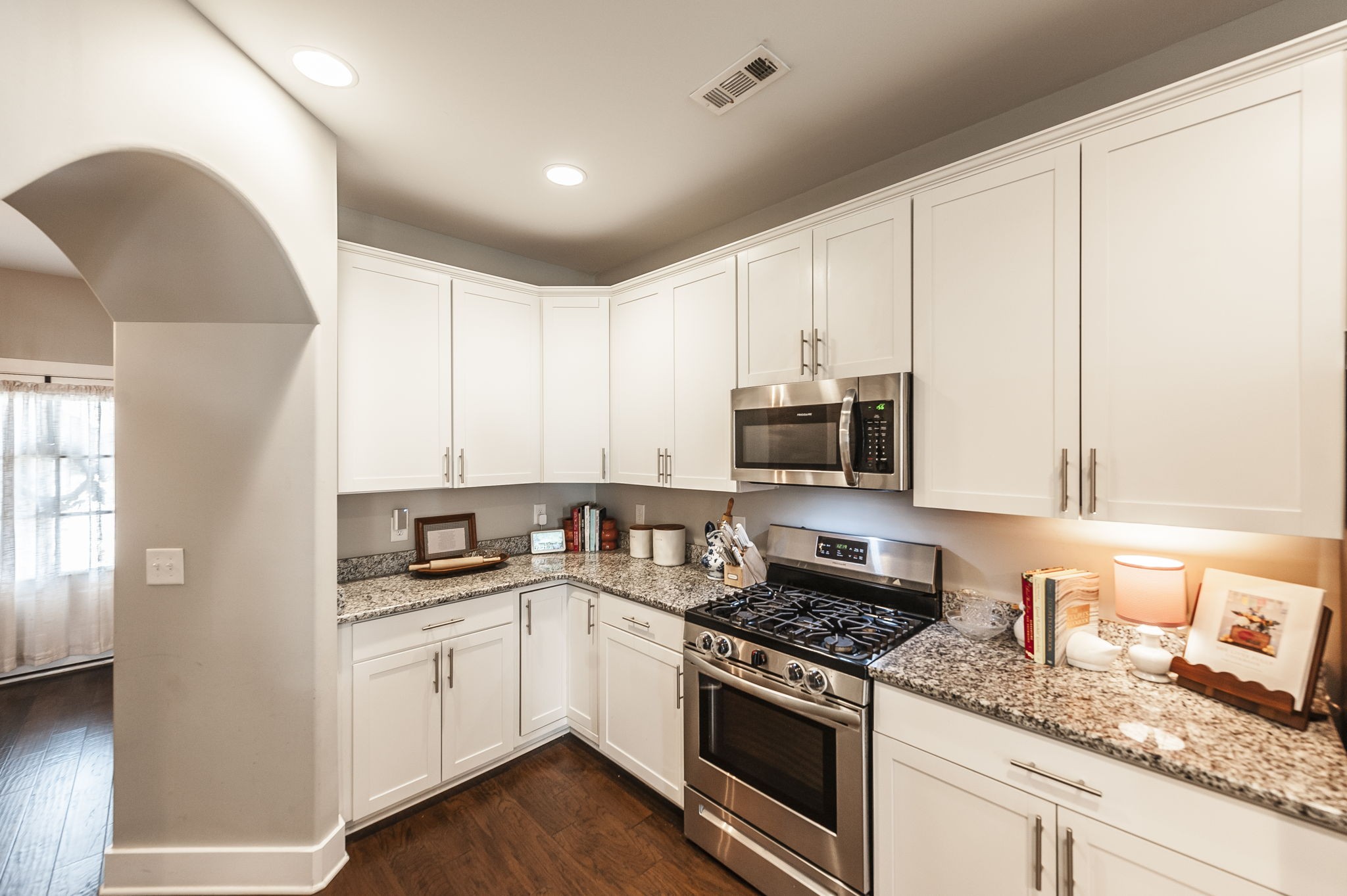 1020 Laurelwood Dr