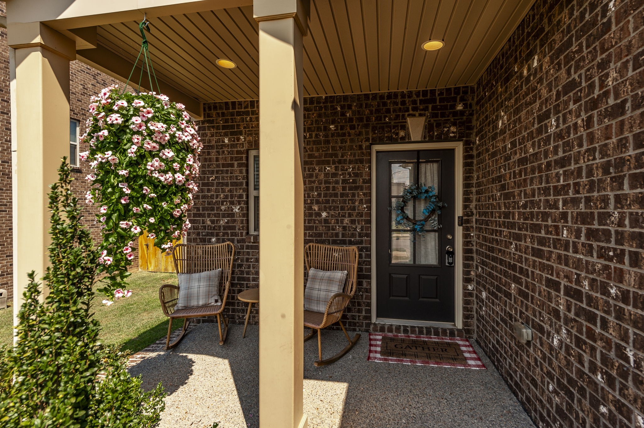 1020 Laurelwood Dr