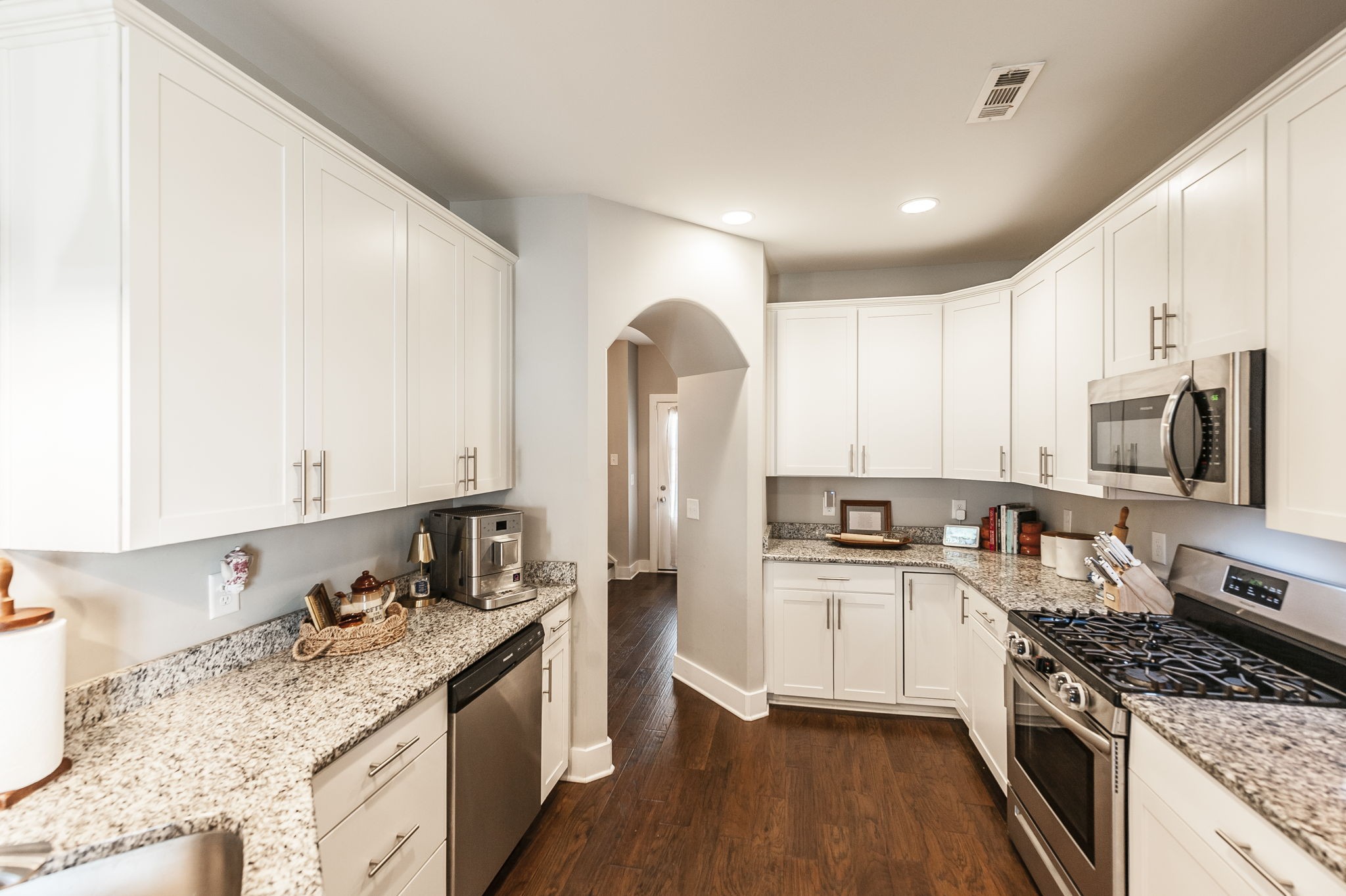 1020 Laurelwood Dr