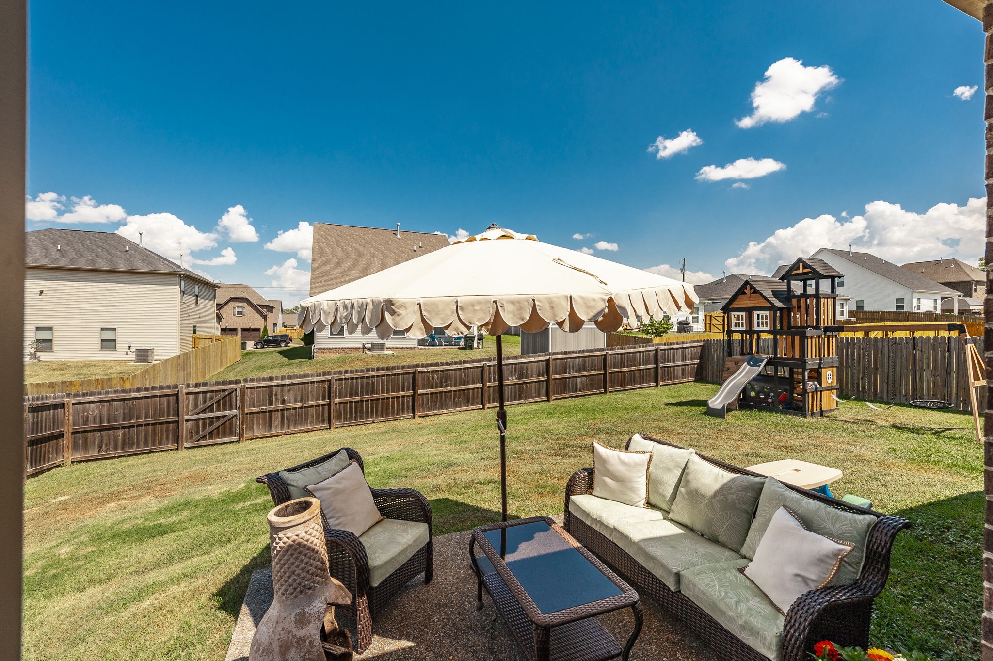 1020 Laurelwood Dr