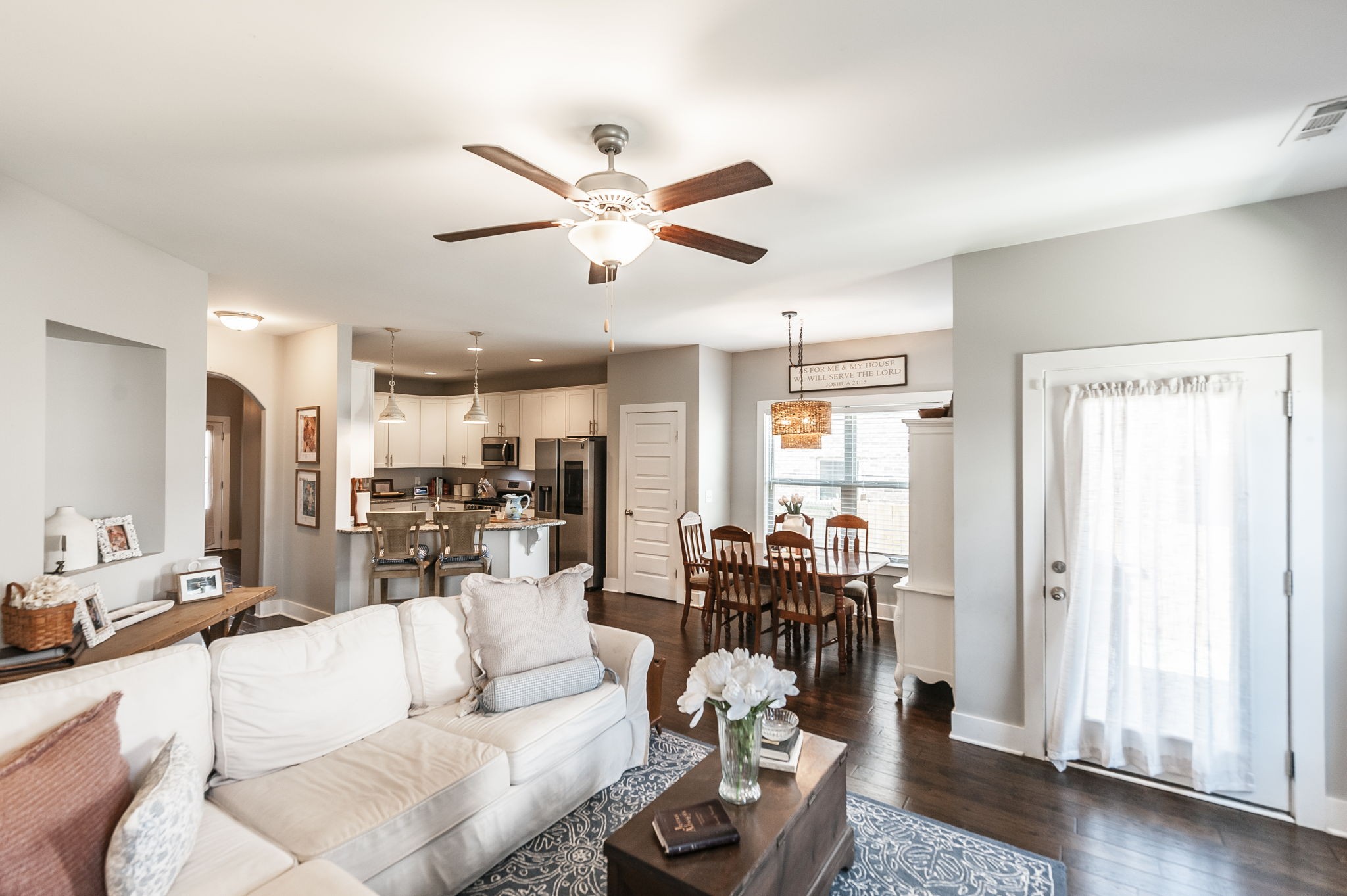 1020 Laurelwood Dr