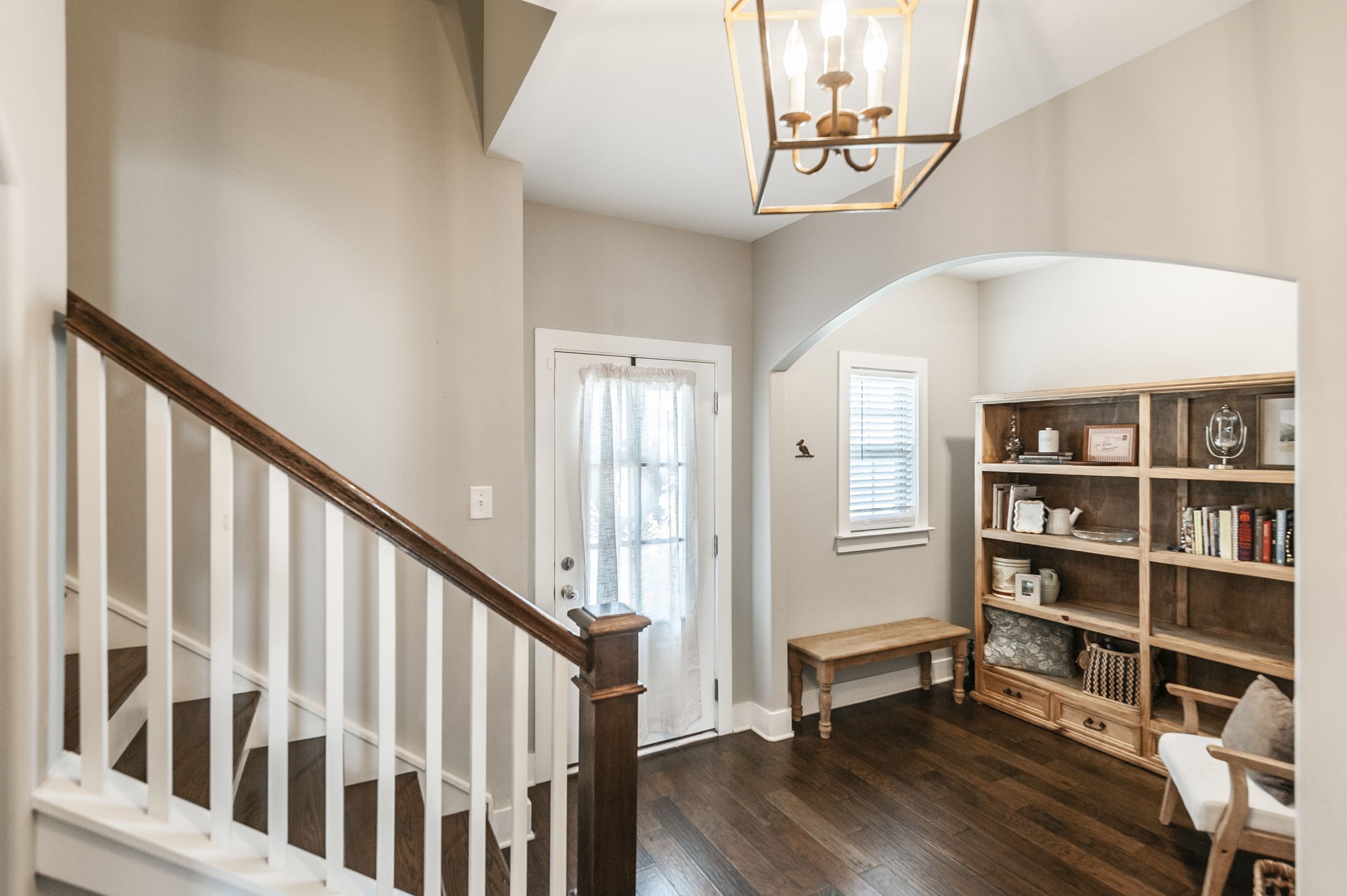 1020 Laurelwood Dr