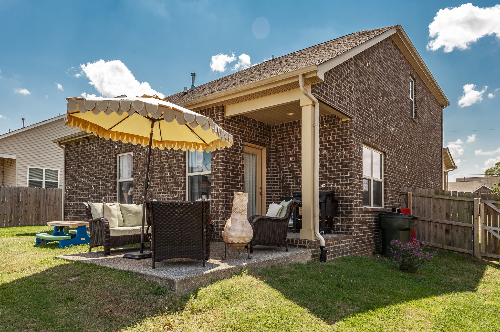 1020 Laurelwood Dr