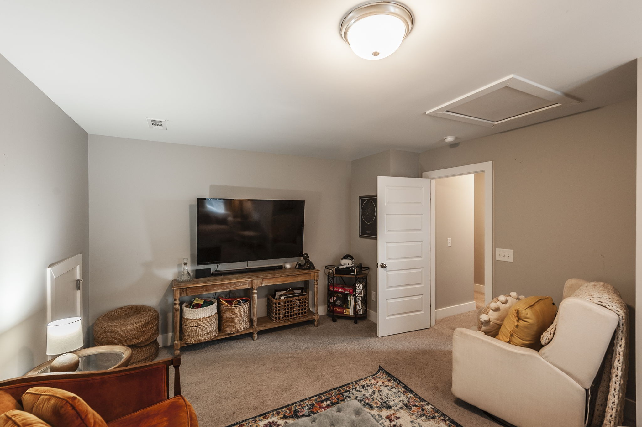 1020 Laurelwood Dr