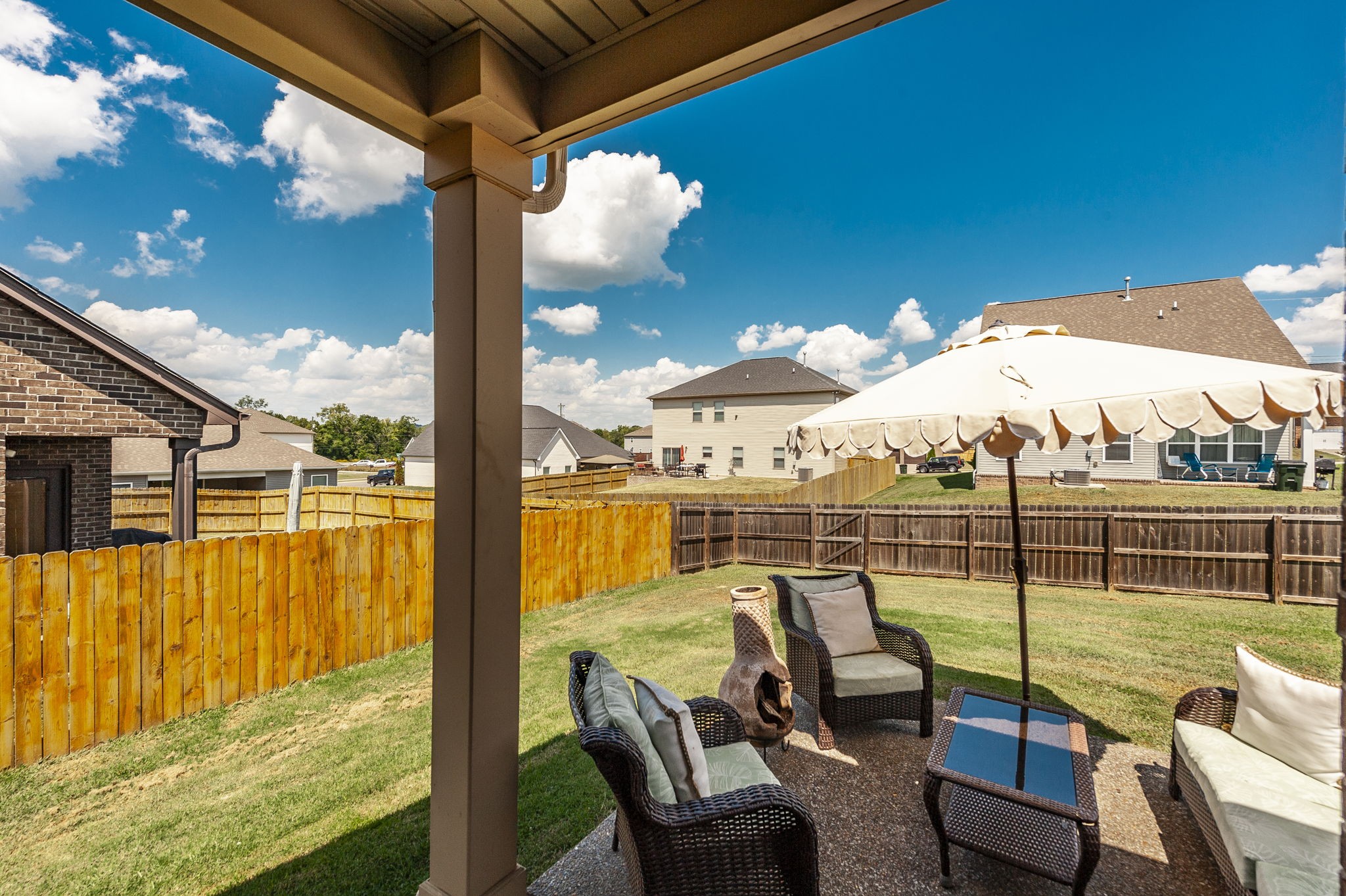 1020 Laurelwood Dr