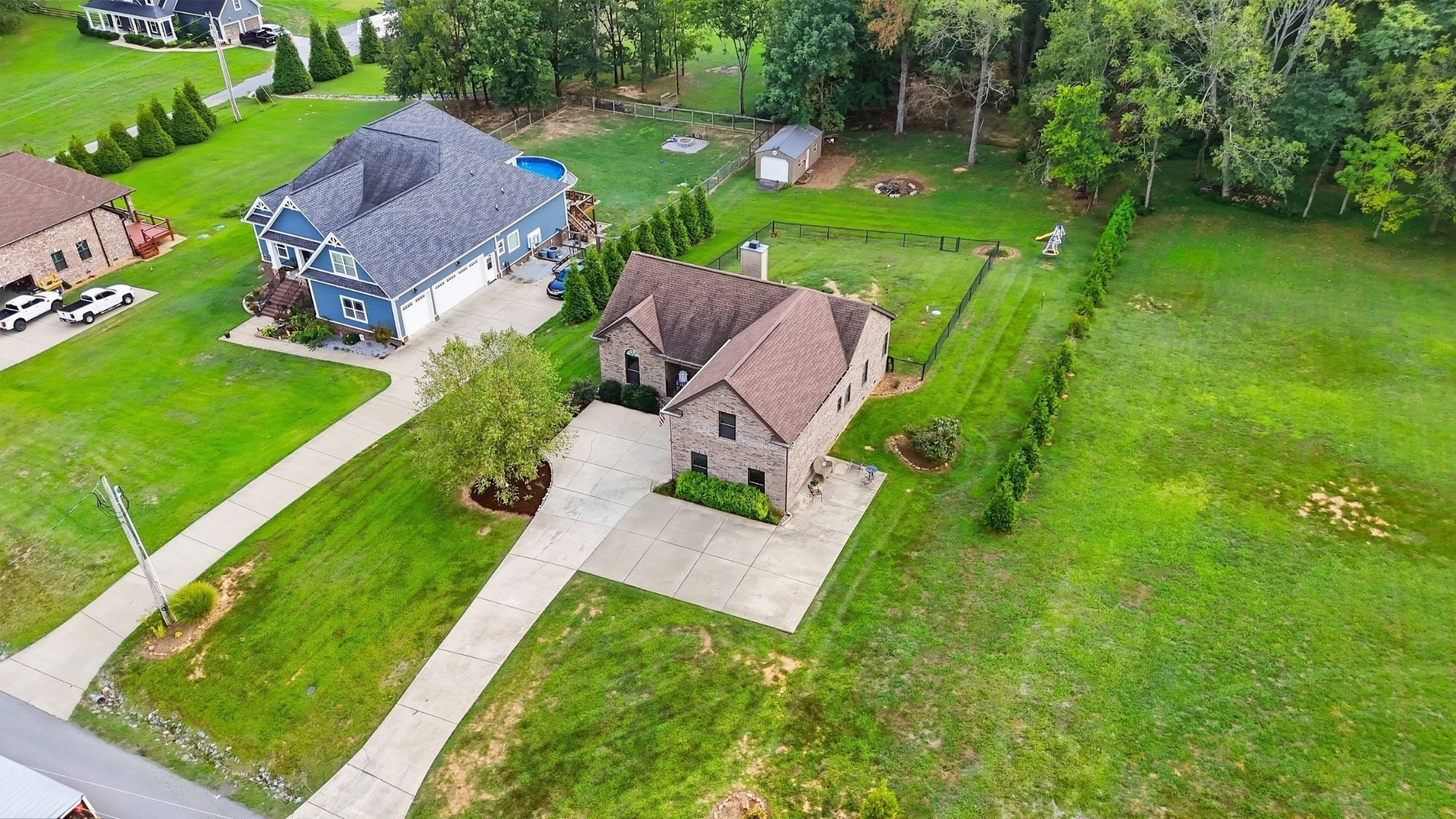 405 Tom Link Rd