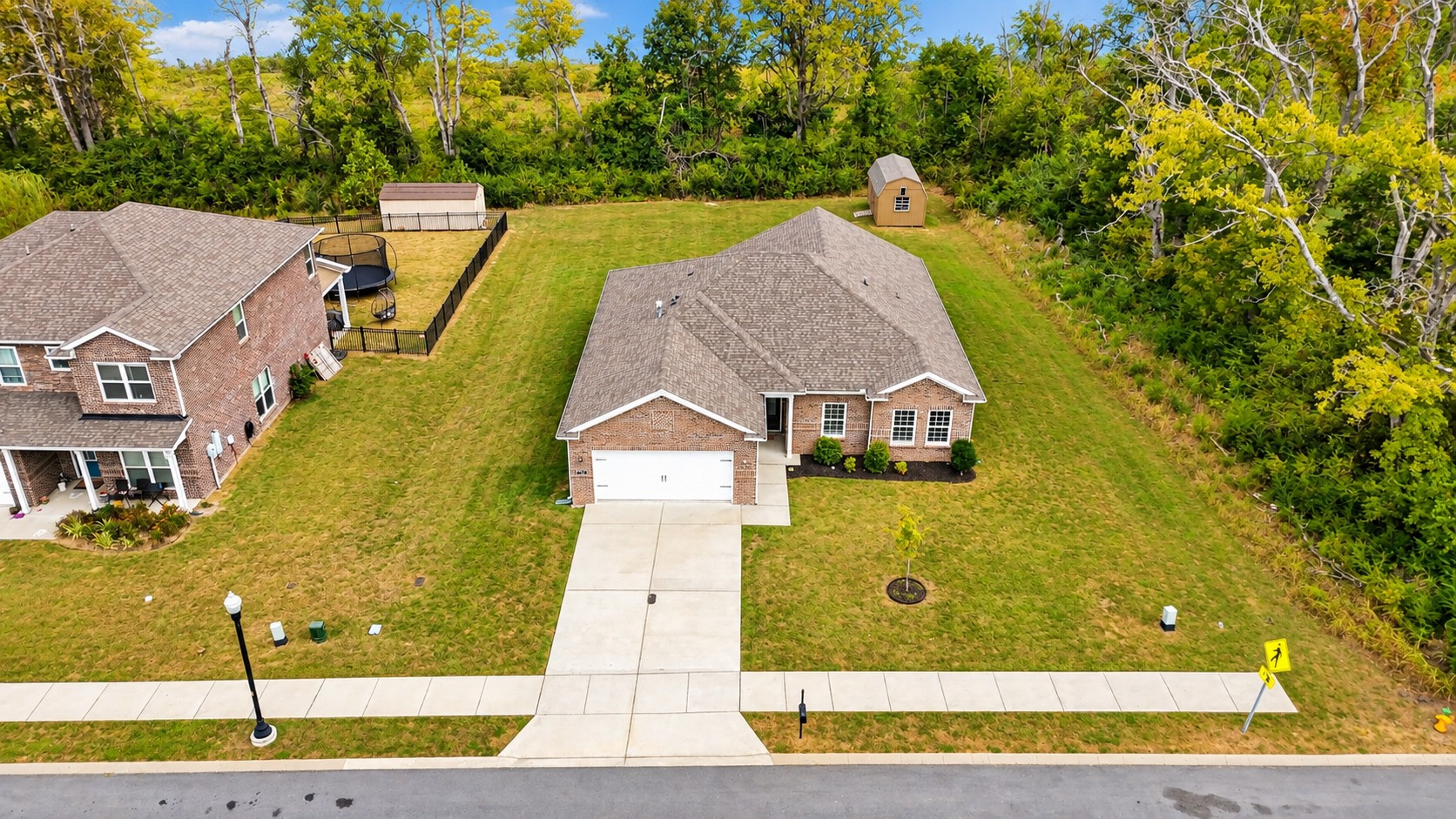 560 Fredericksburg Dr