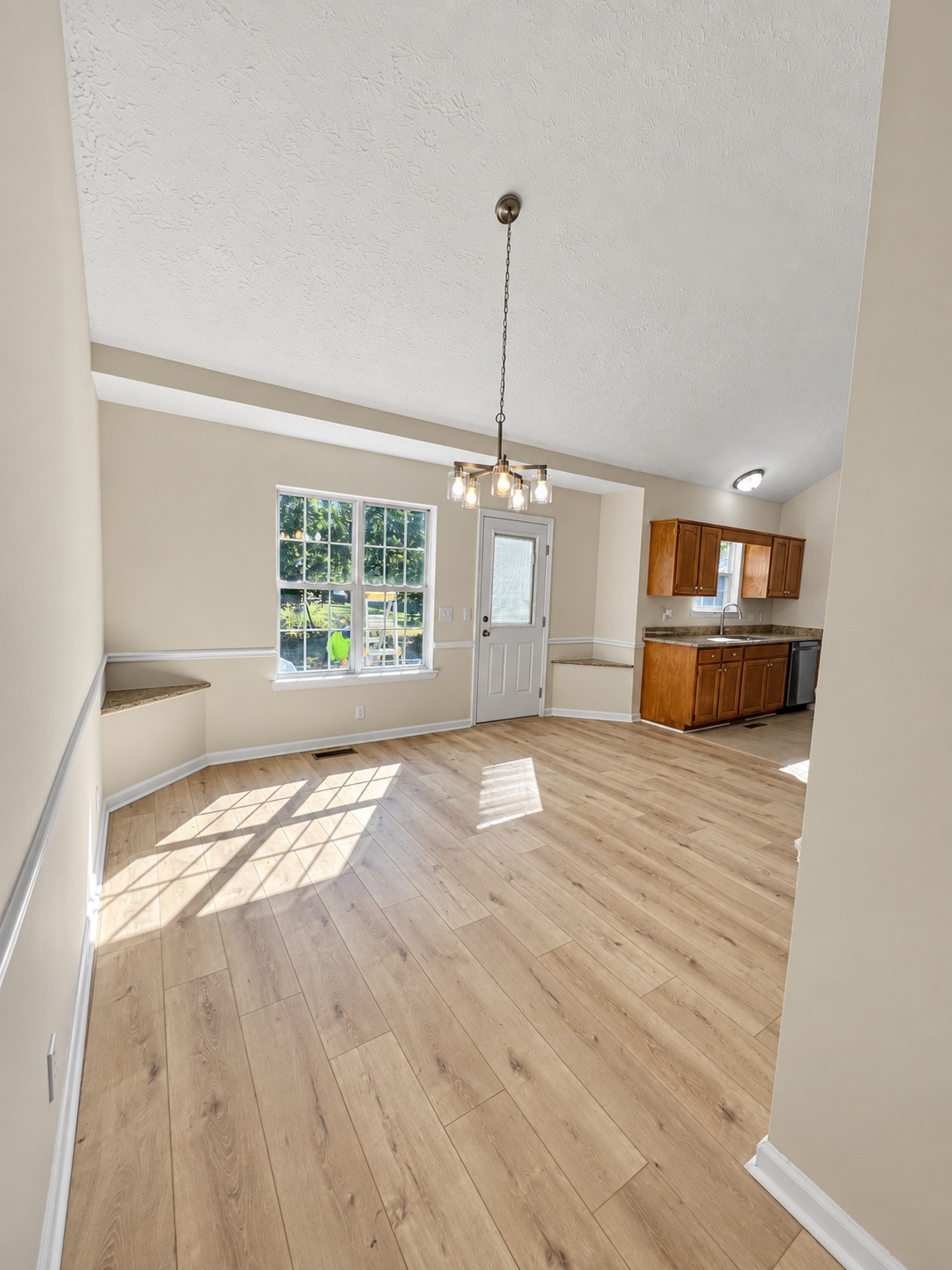 110 Woodcrest Pt