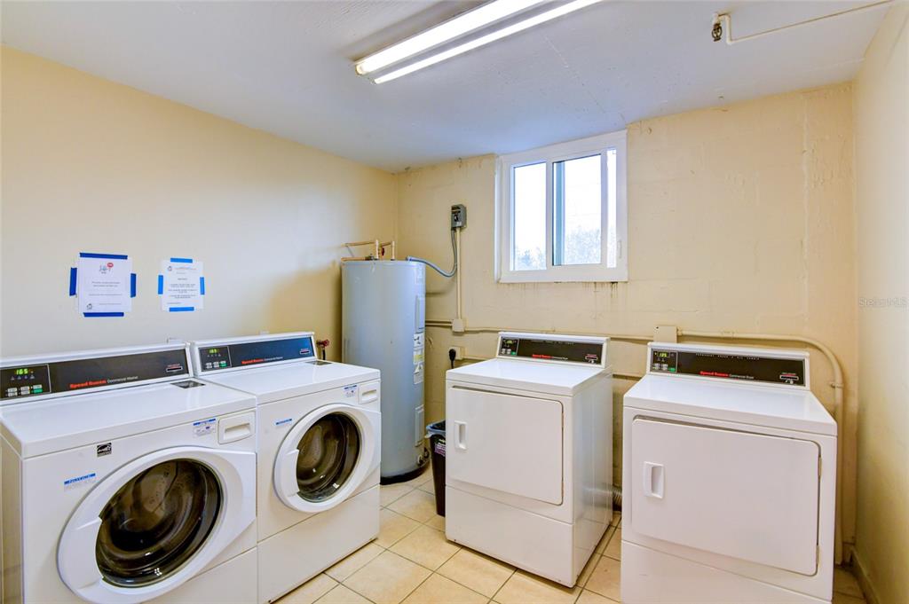 2760 COCONUT BAY LANE Unit: 1H