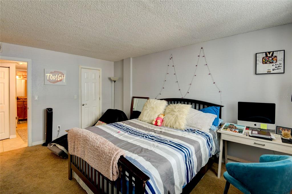 2760 COCONUT BAY LANE Unit: 1H