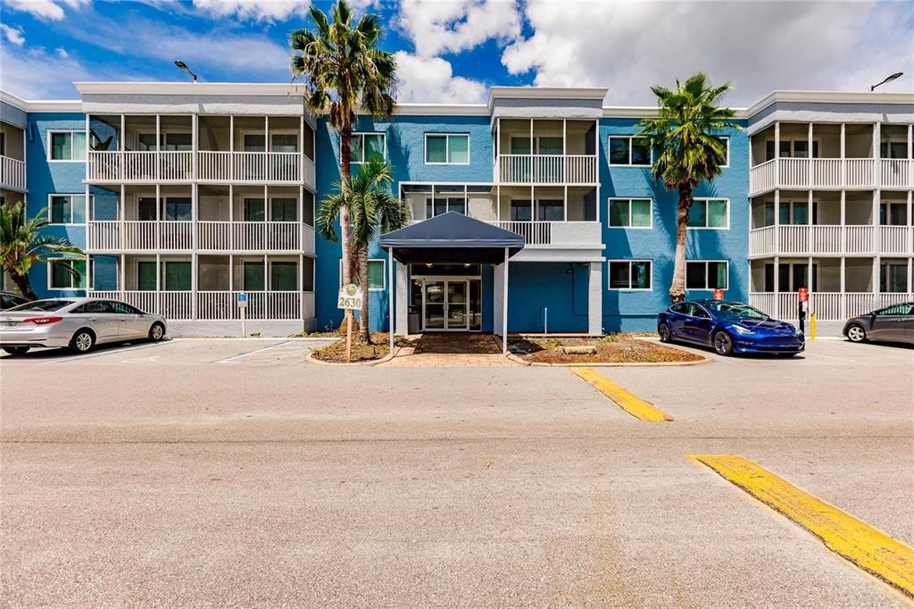 2760 COCONUT BAY LANE Unit: 1H