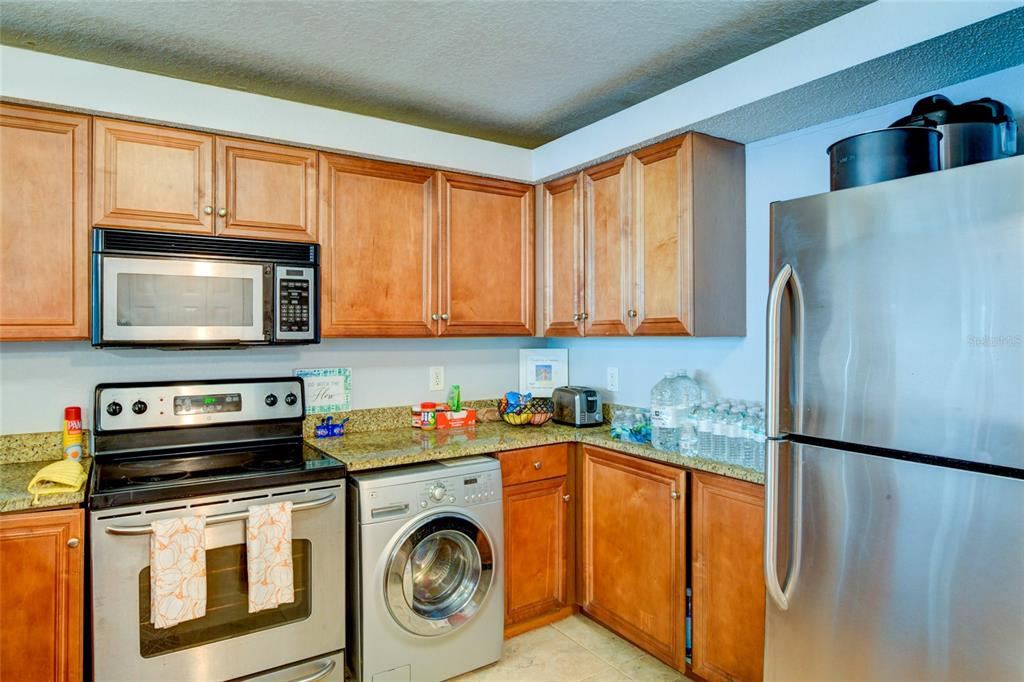 2760 COCONUT BAY LANE Unit: 1H