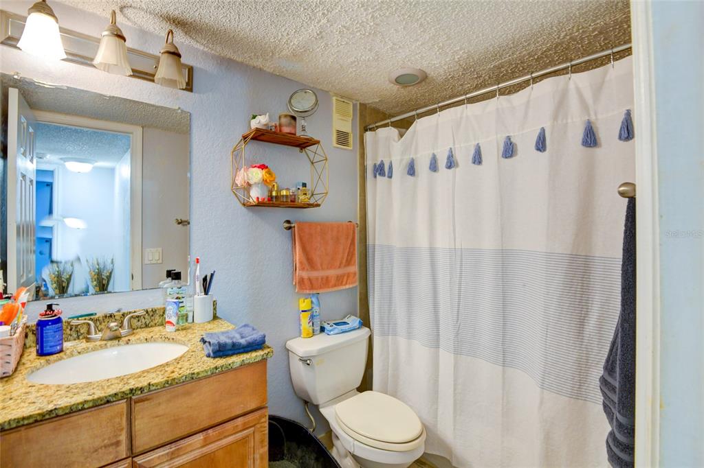 2760 COCONUT BAY LANE Unit: 1H