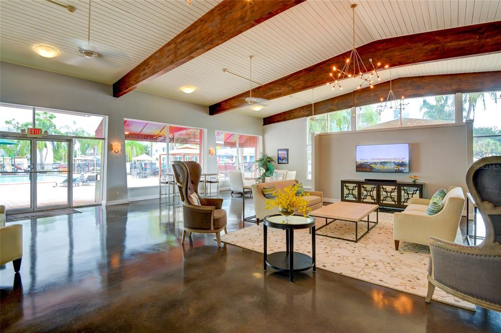 2760 COCONUT BAY LANE Unit: 1H