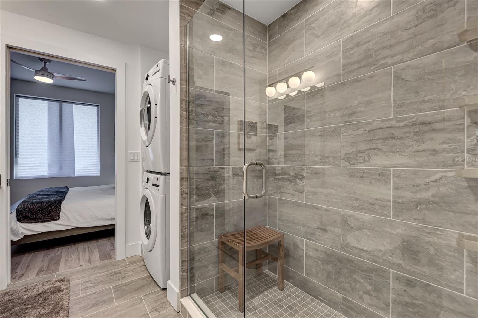 1703 N TAMIAMI TRAIL Unit: B307