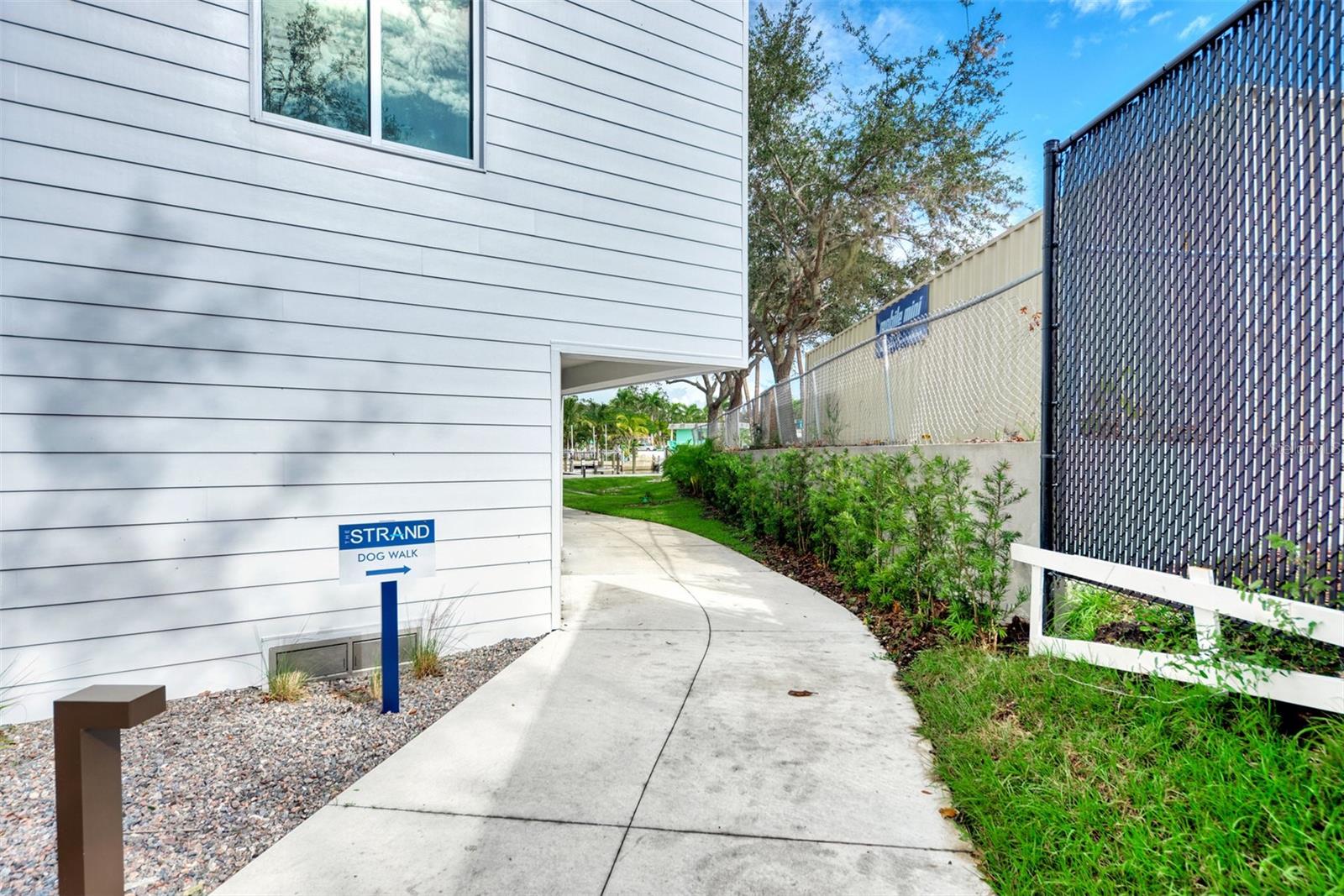 1703 N TAMIAMI TRAIL Unit: B307
