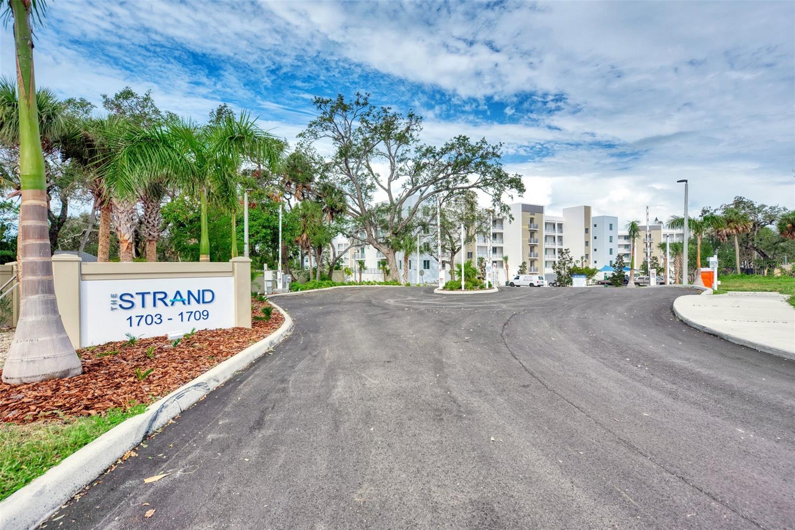 1703 N TAMIAMI TRAIL Unit: B307