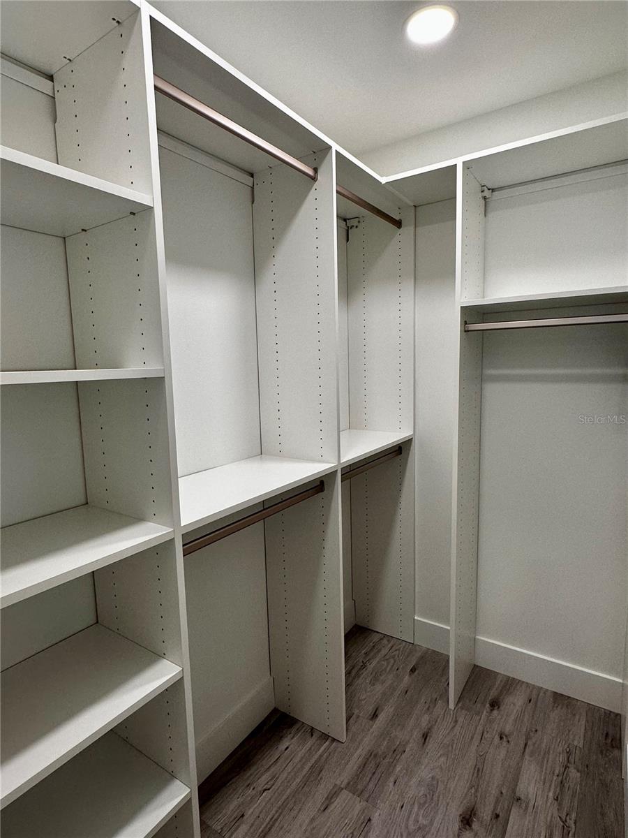 1703 N TAMIAMI TRAIL Unit: B307