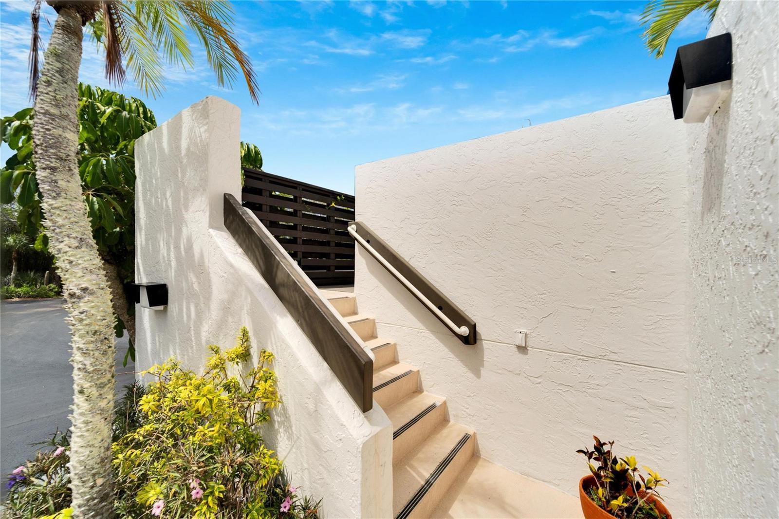 829 BAYPORT WAY Unit: 829